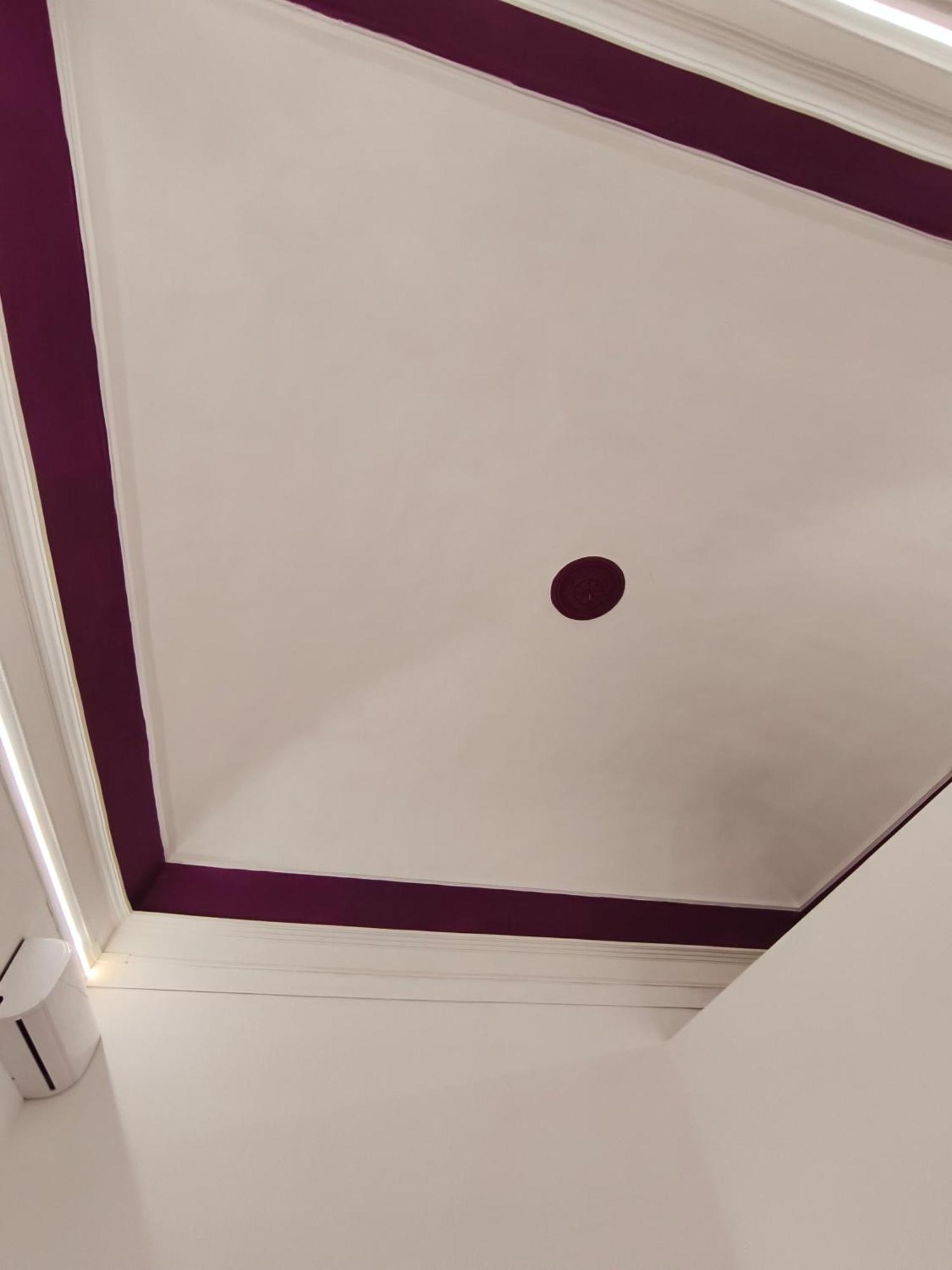 Double Room,1743294331:JPEG