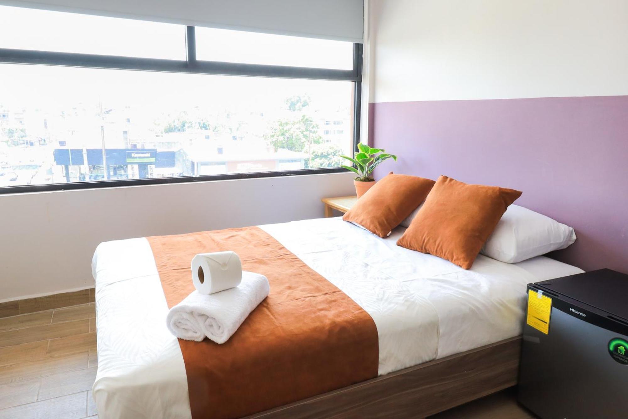 Deluxe Room,1743517867:JPEG