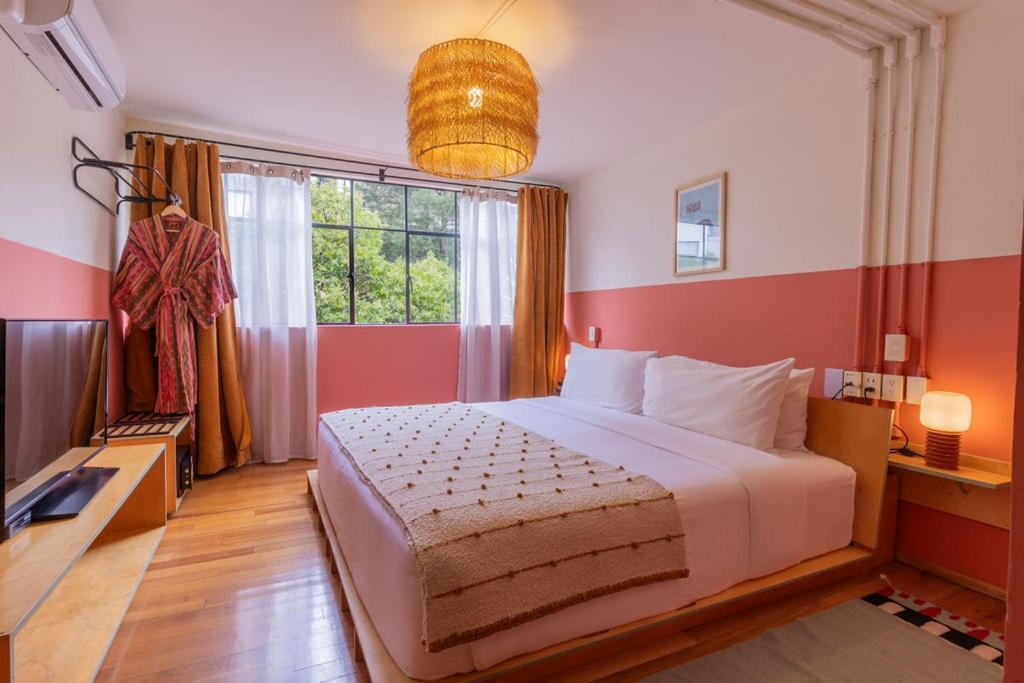 Two-Bedroom Suite,1743691993:JPEG