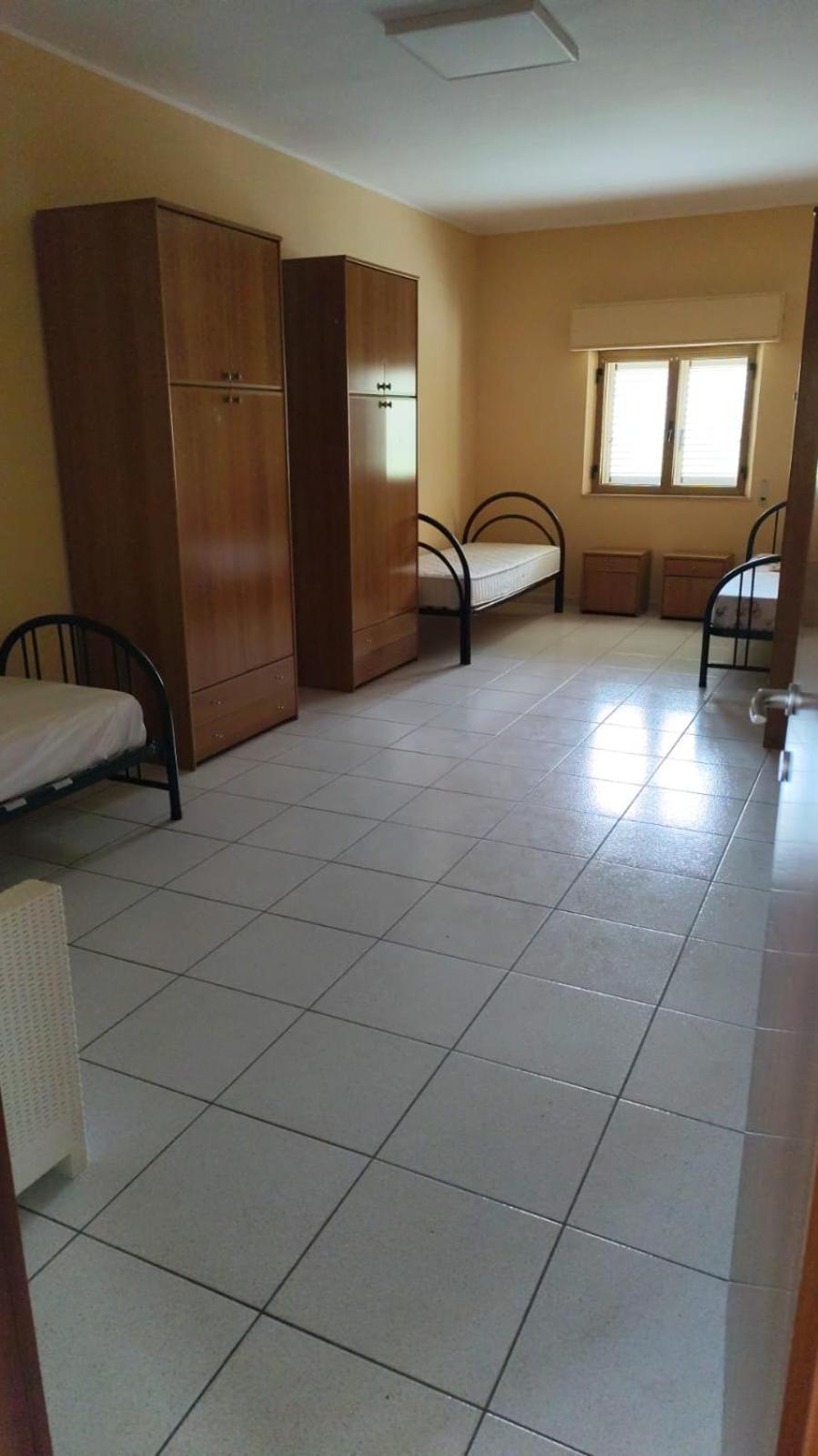 Single Bed Female Dormitory Room,1745293377:JPEG