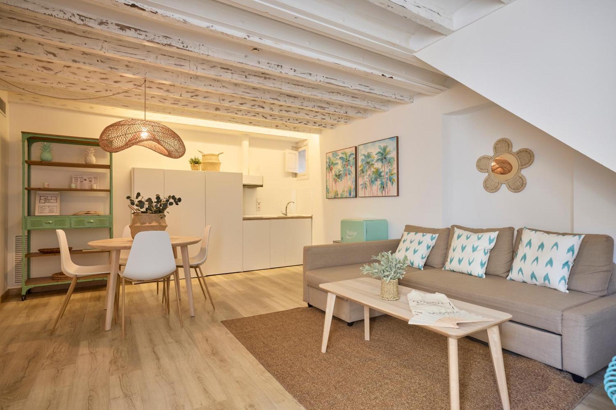 Studio Apartment