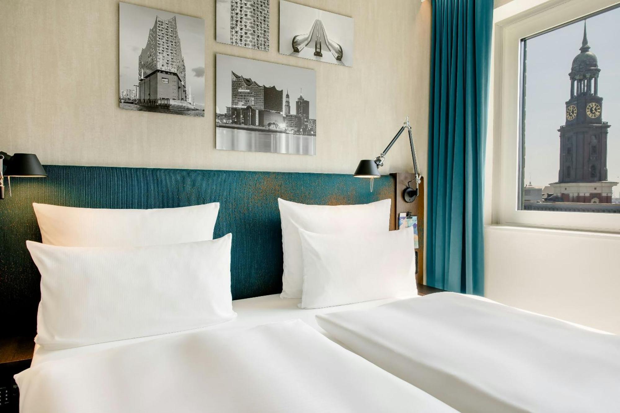 Room with Queen Size Bed,1746859330:JPEG