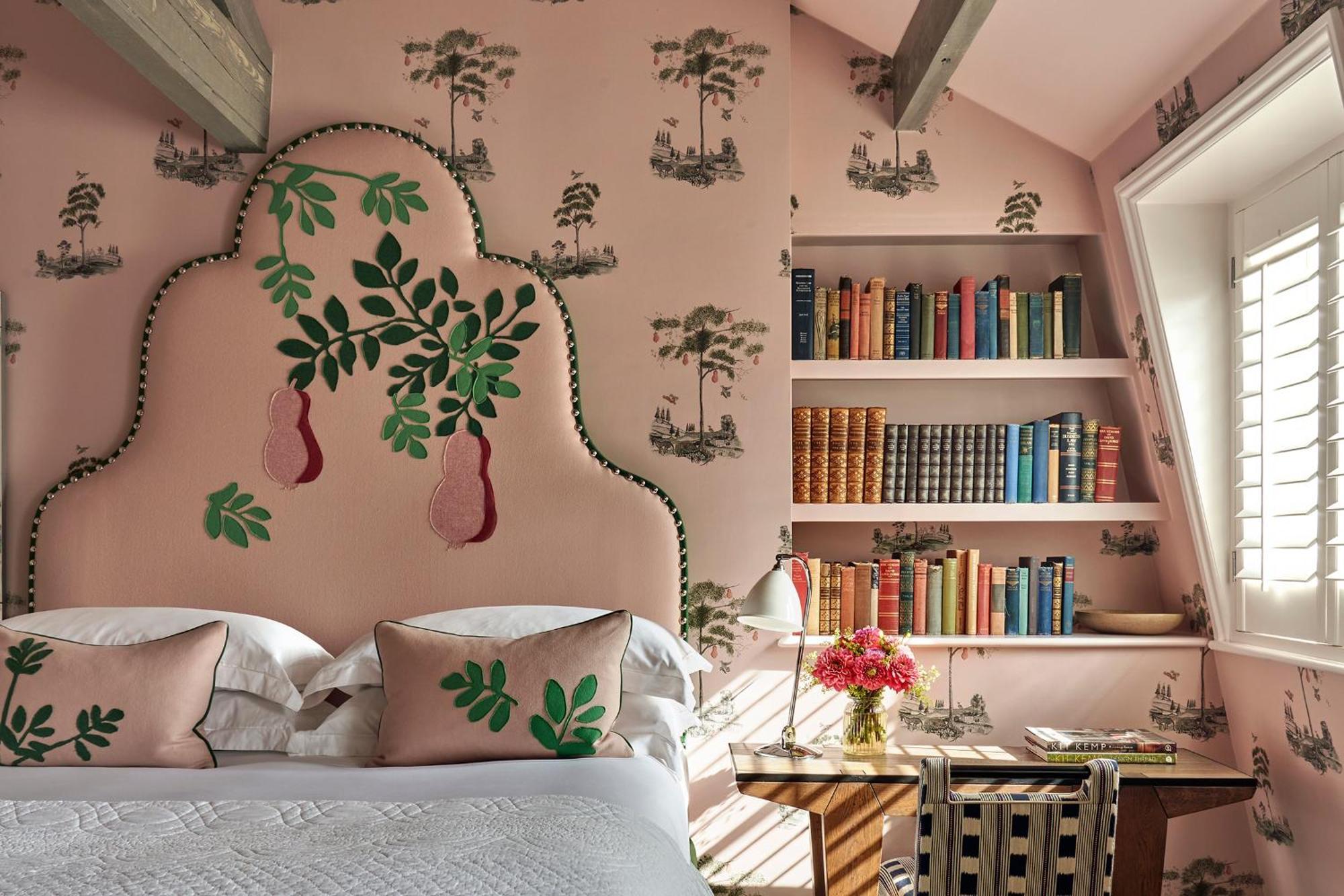 Luxury Room,1709999842:JPEG