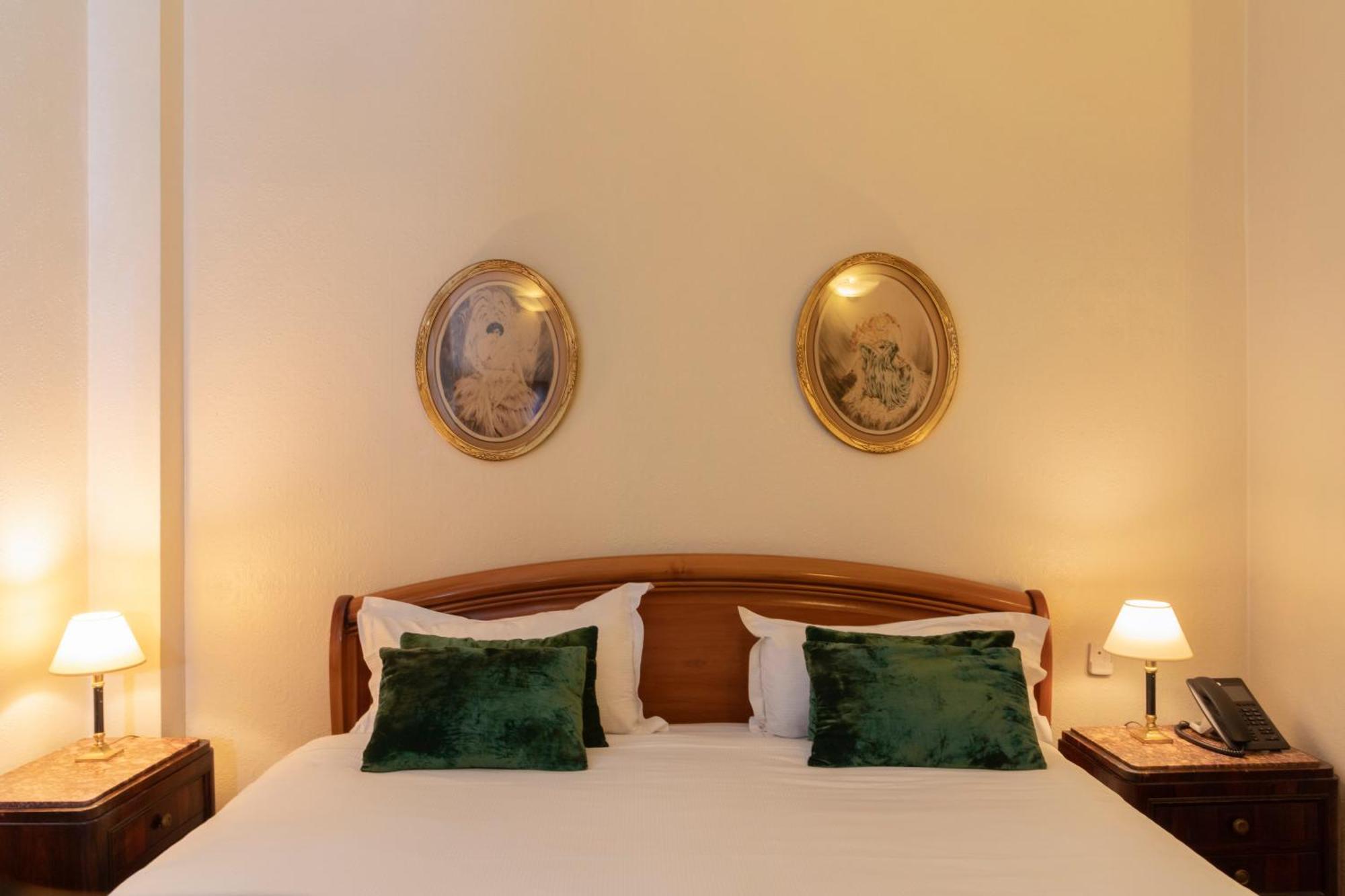 Chambre double rez-de-chaussee