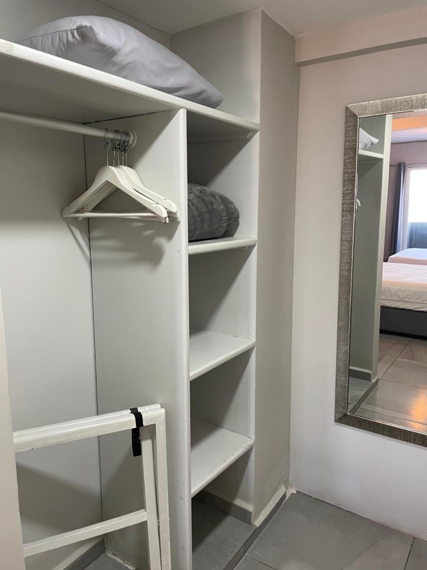 Standard Family Room,1746894936:JPEG