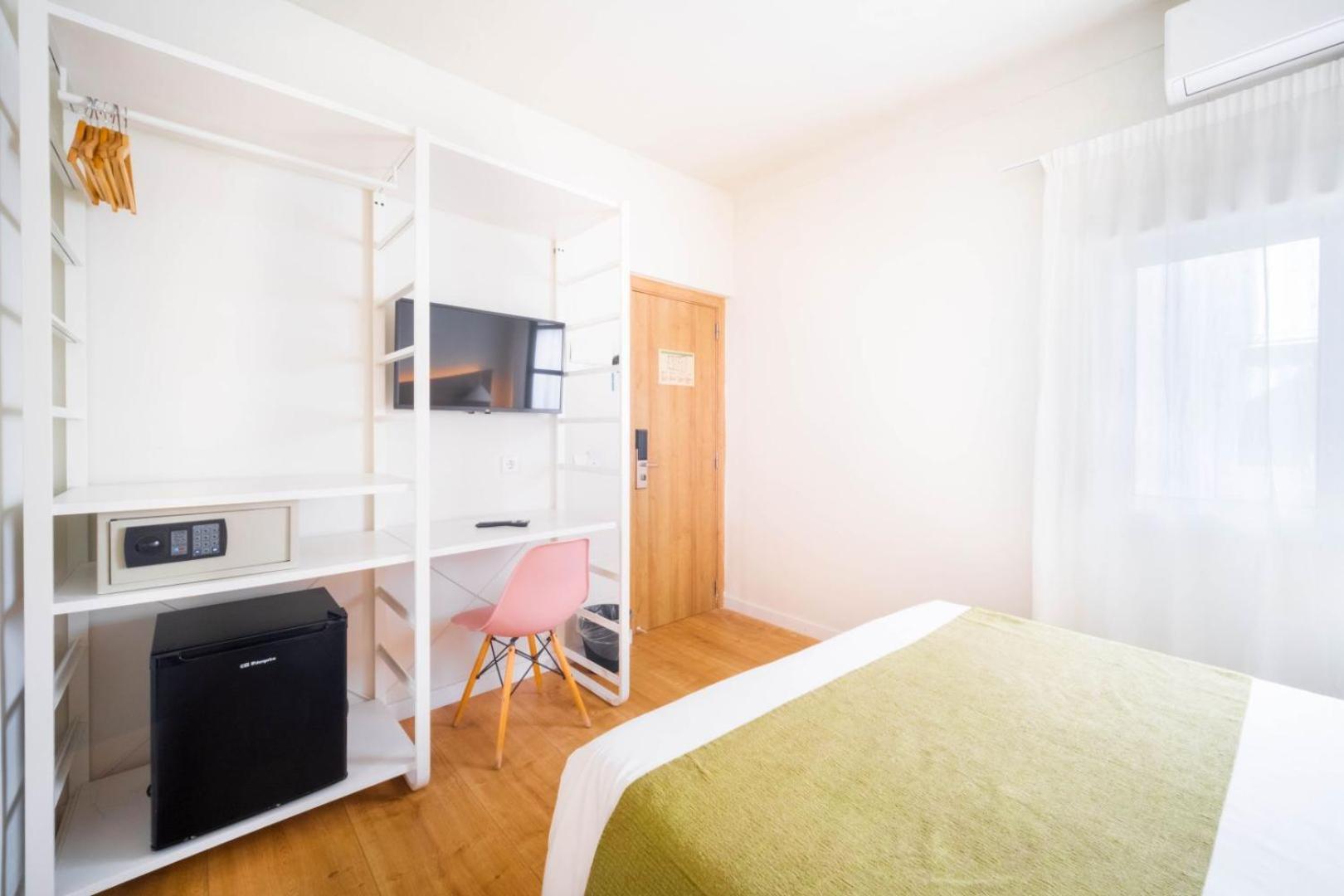 Single Room,1746918981:JPEG