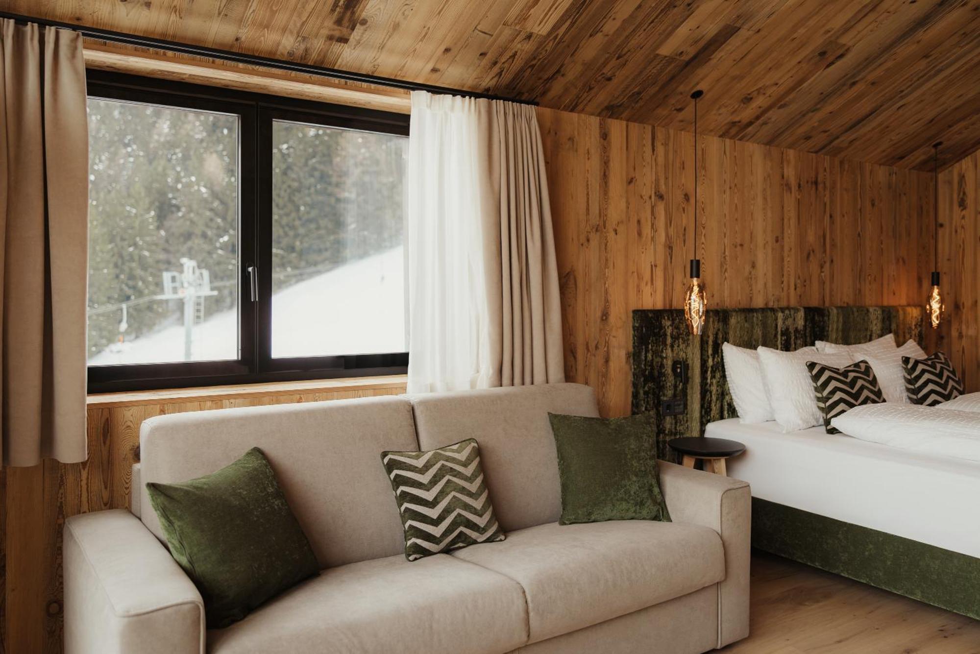 Deluxe Junior Suite