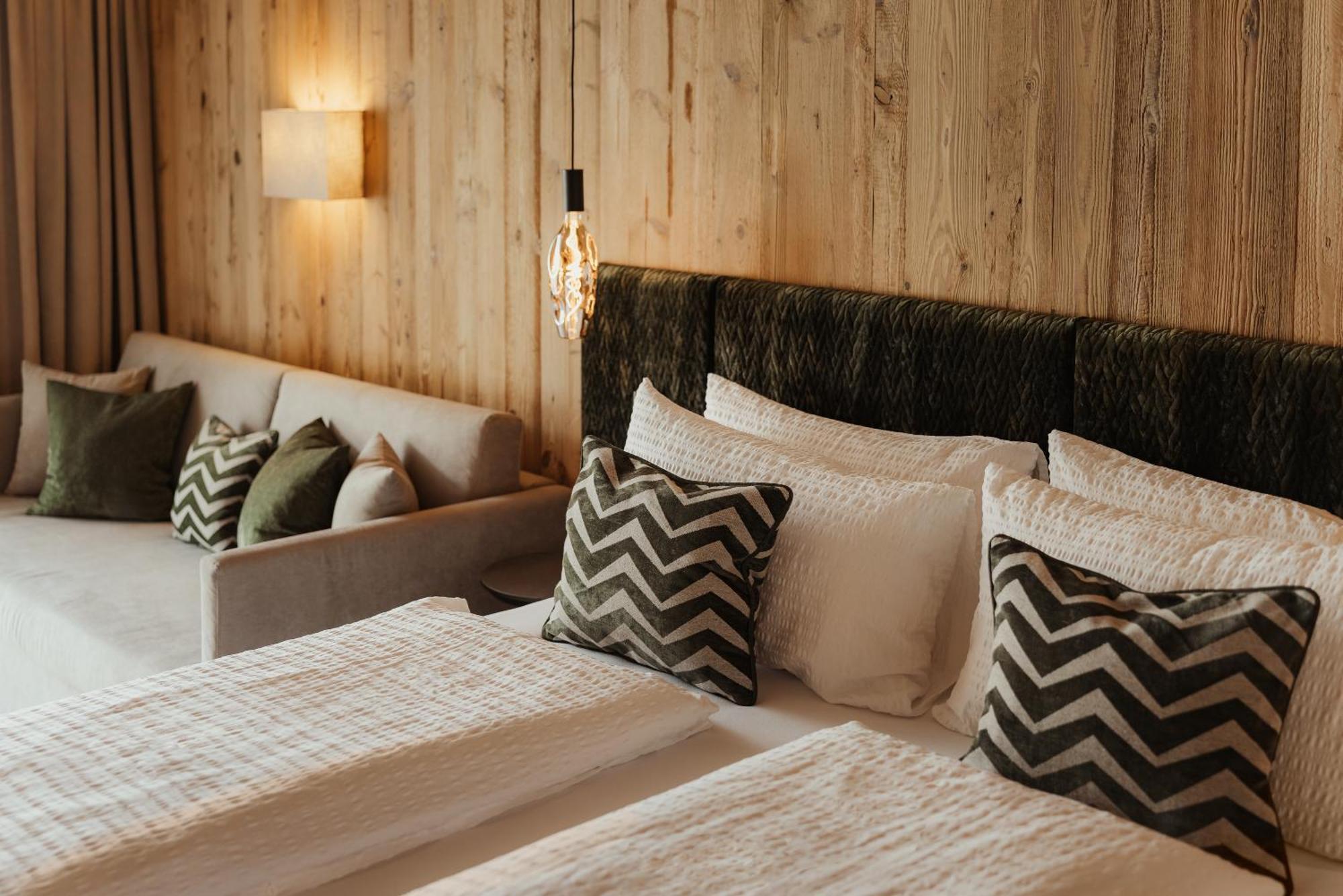 Deluxe Junior Suite