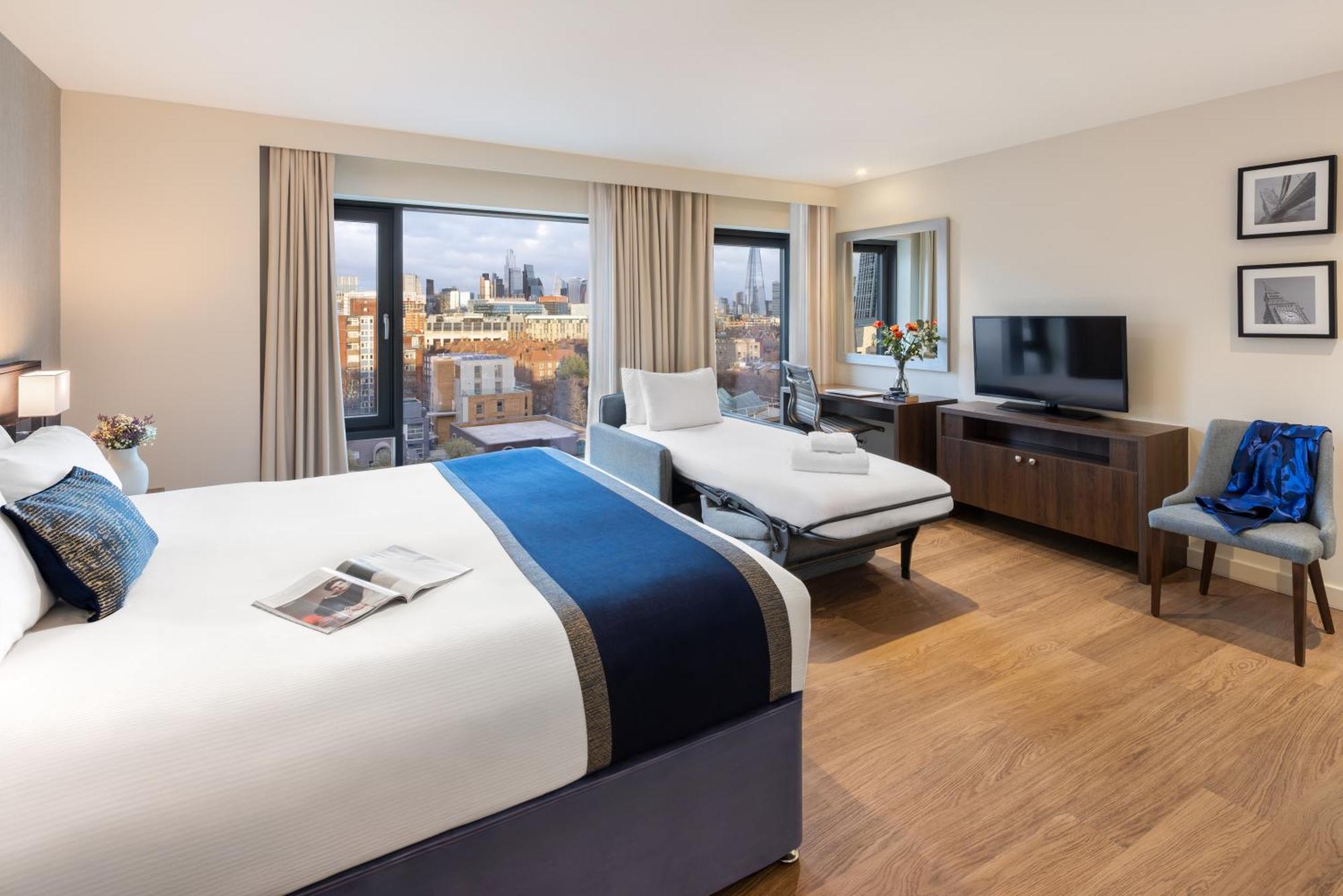 Premium Studio City View 1 King Bed