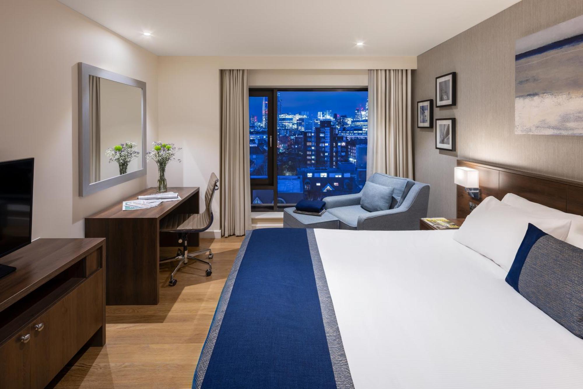 Premium Room City View 1 King Bed
