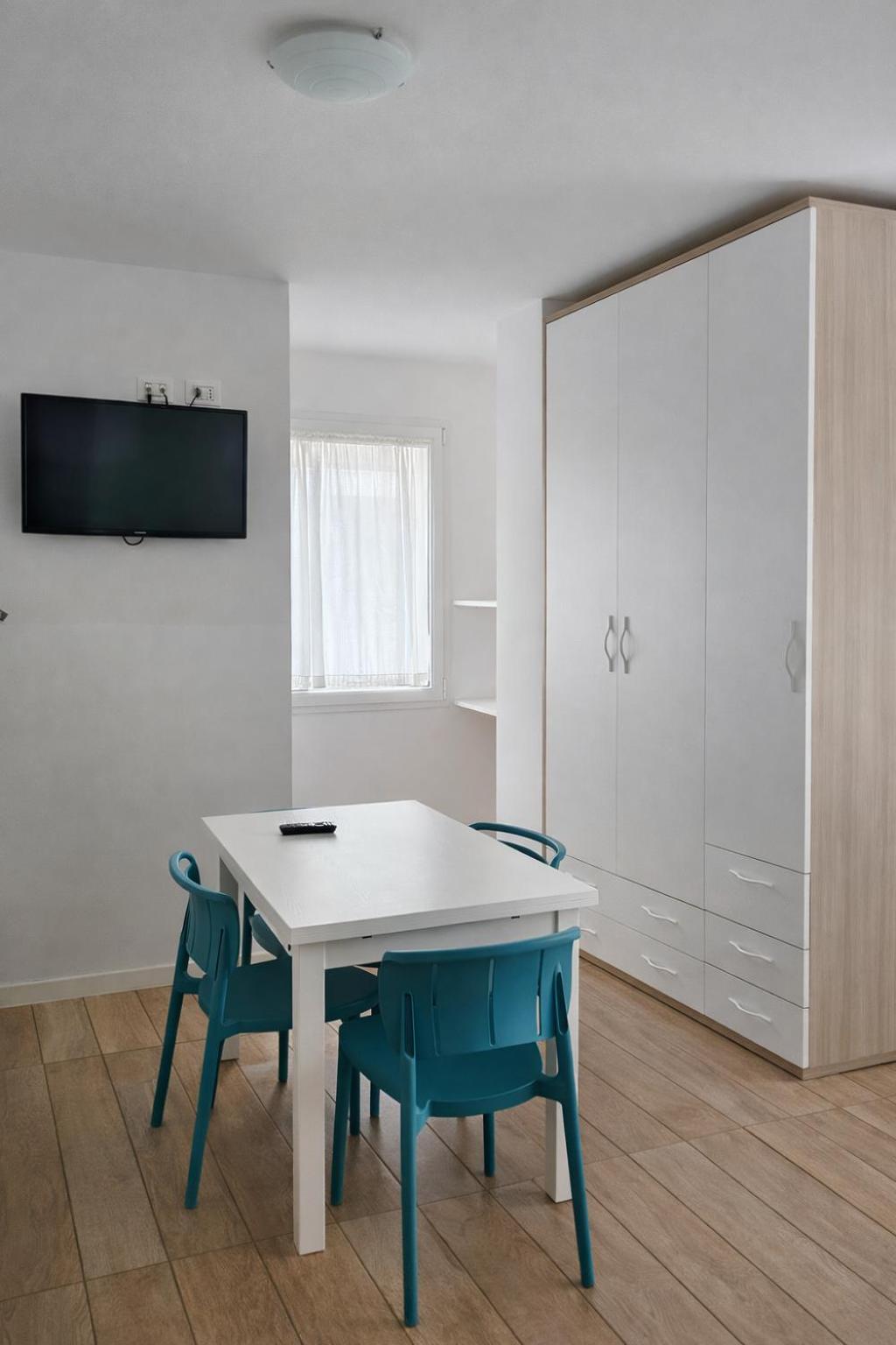 Studio Apartment Balcony