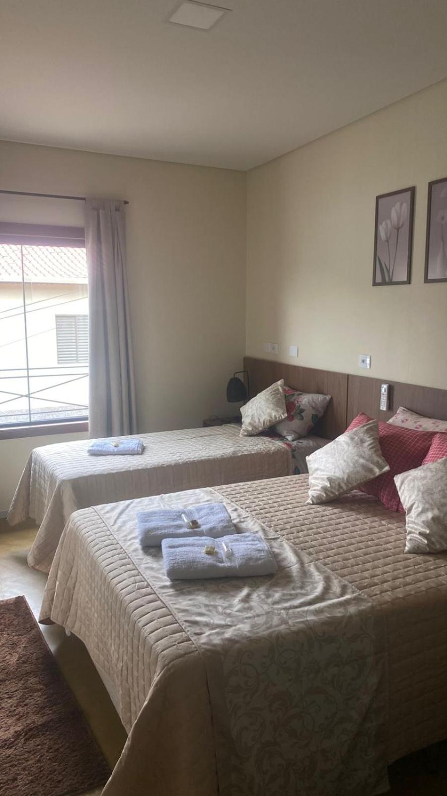Quarto Triplo Executivo