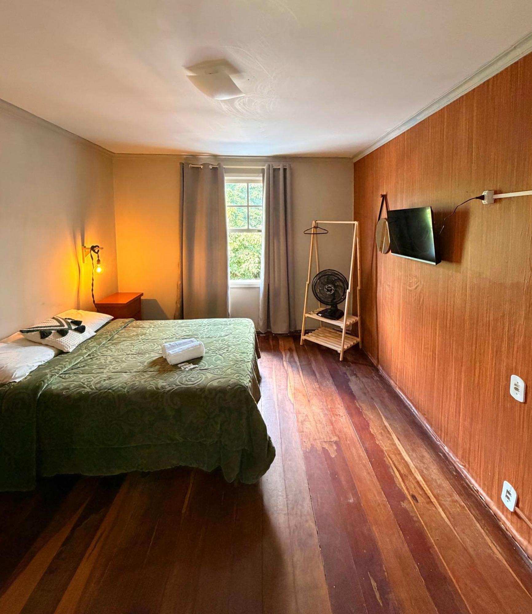 Quarto Duplo Amplo