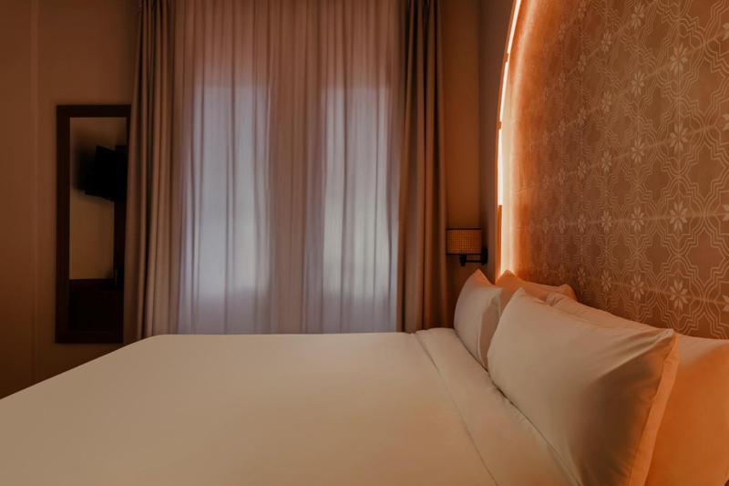 Budget Double Room,1747293747:JPEG