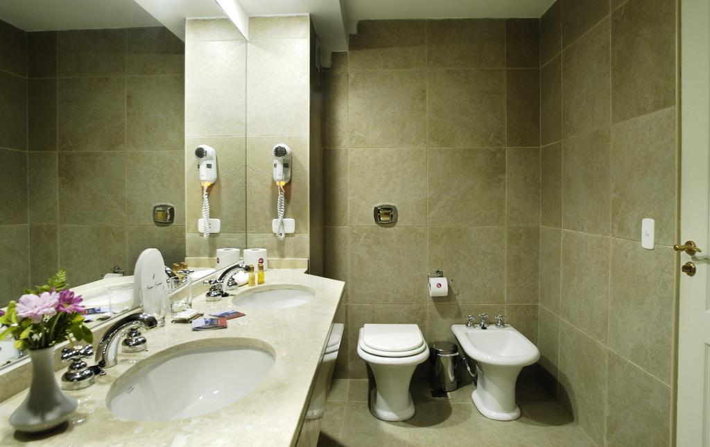 Superior Twin Room,758150320:JPEG