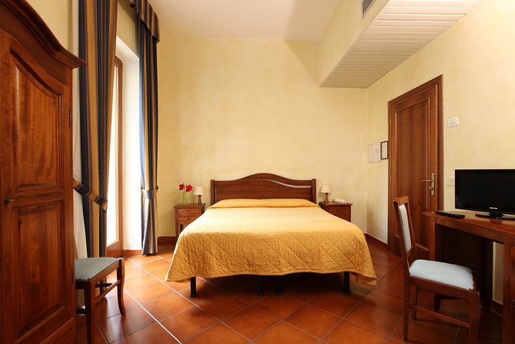 Double Room,162281010:JPEG