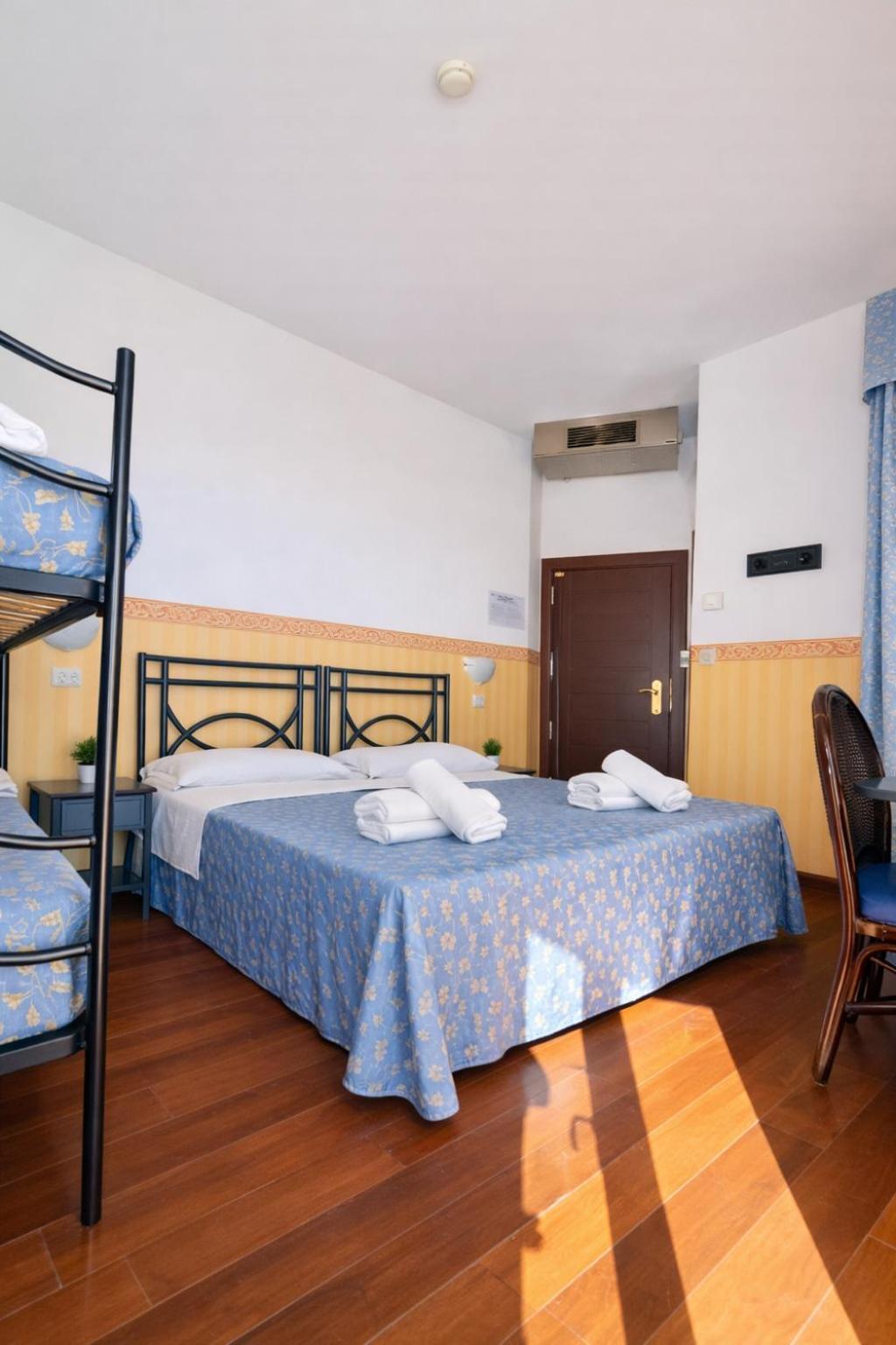 Quadruple Room Sea View,1756404305:JPEG