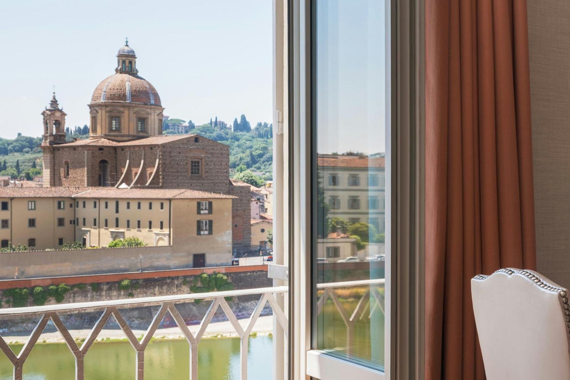 Premium Larger King Room River View