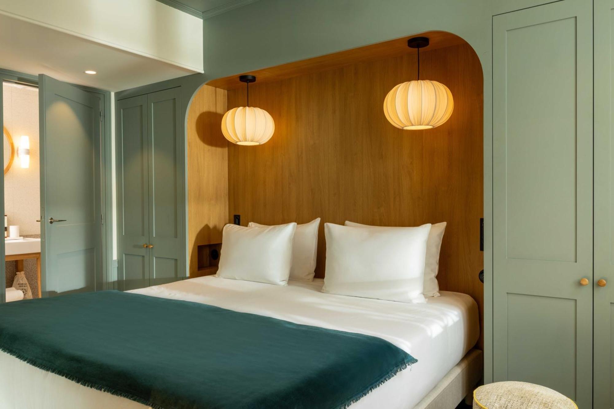 Chambre Classique,1756514222:JPEG
