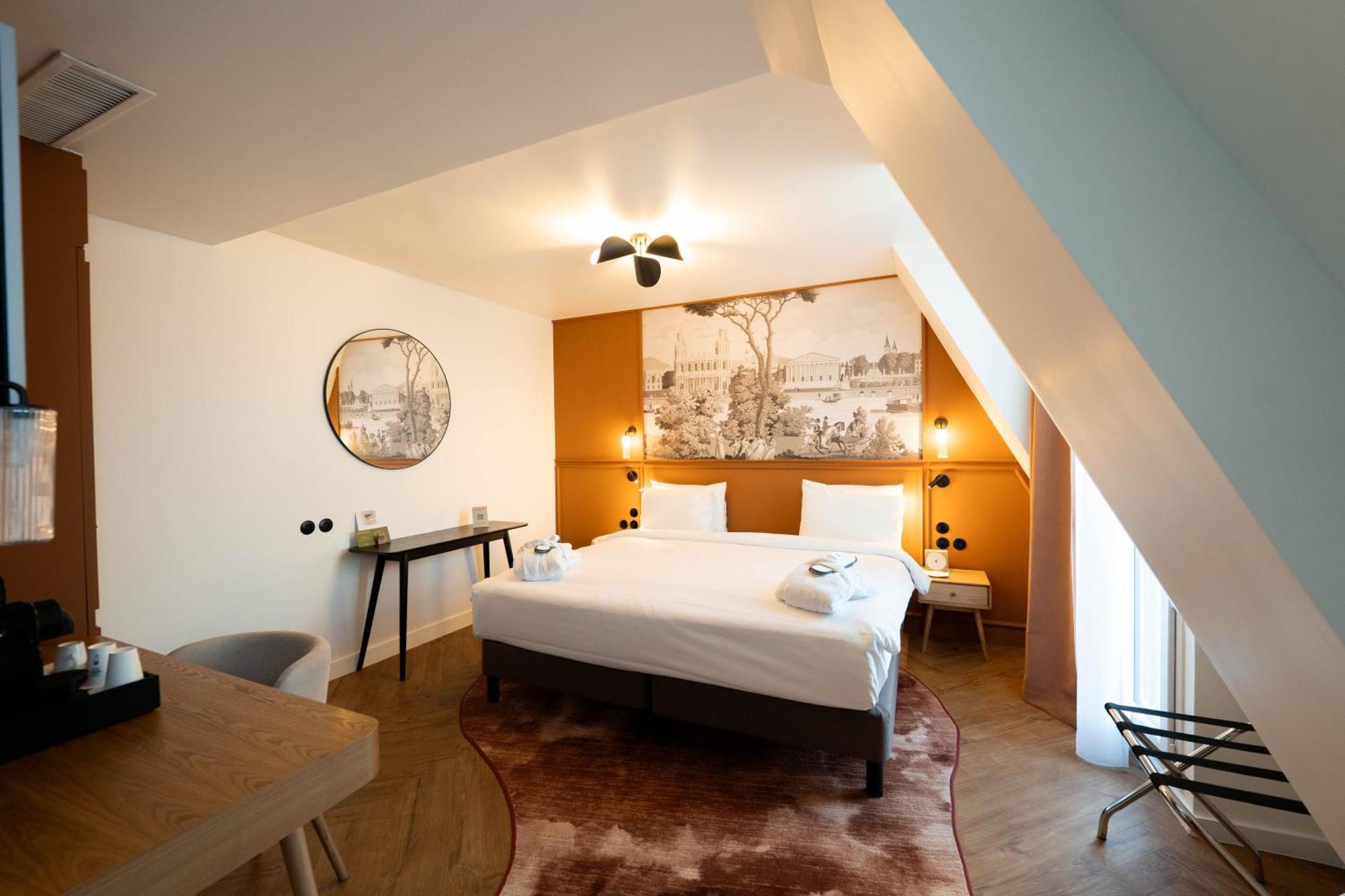 Standard Triple Room,1756518069:JPEG