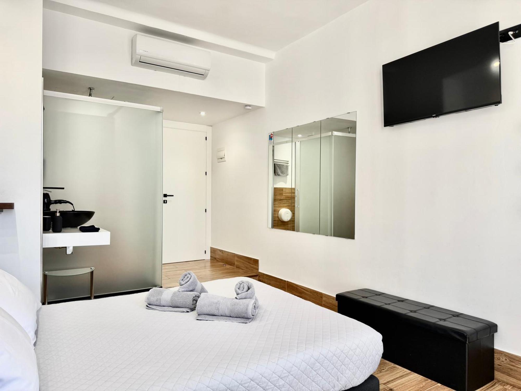 Suite City View