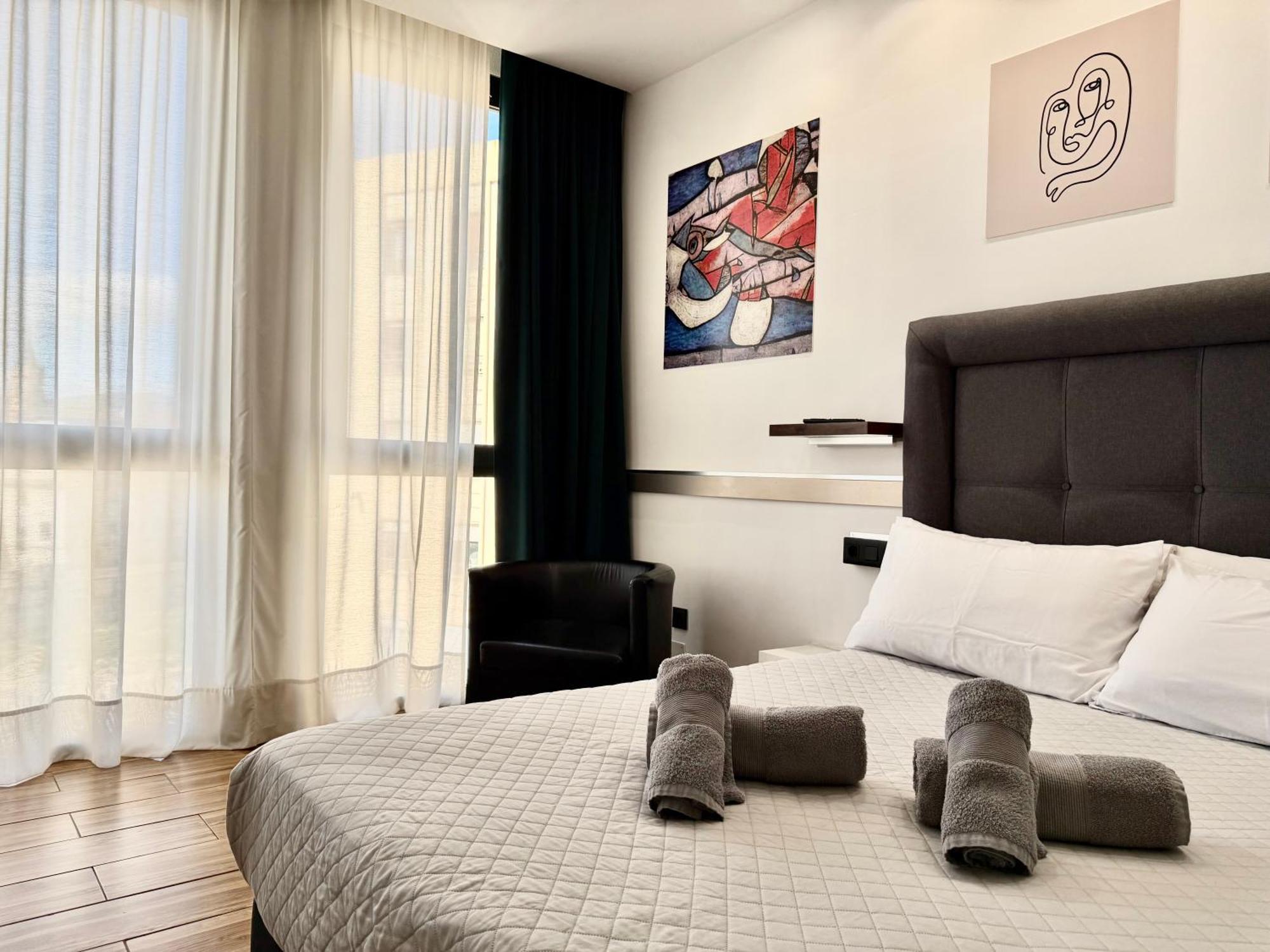 Suite City View
