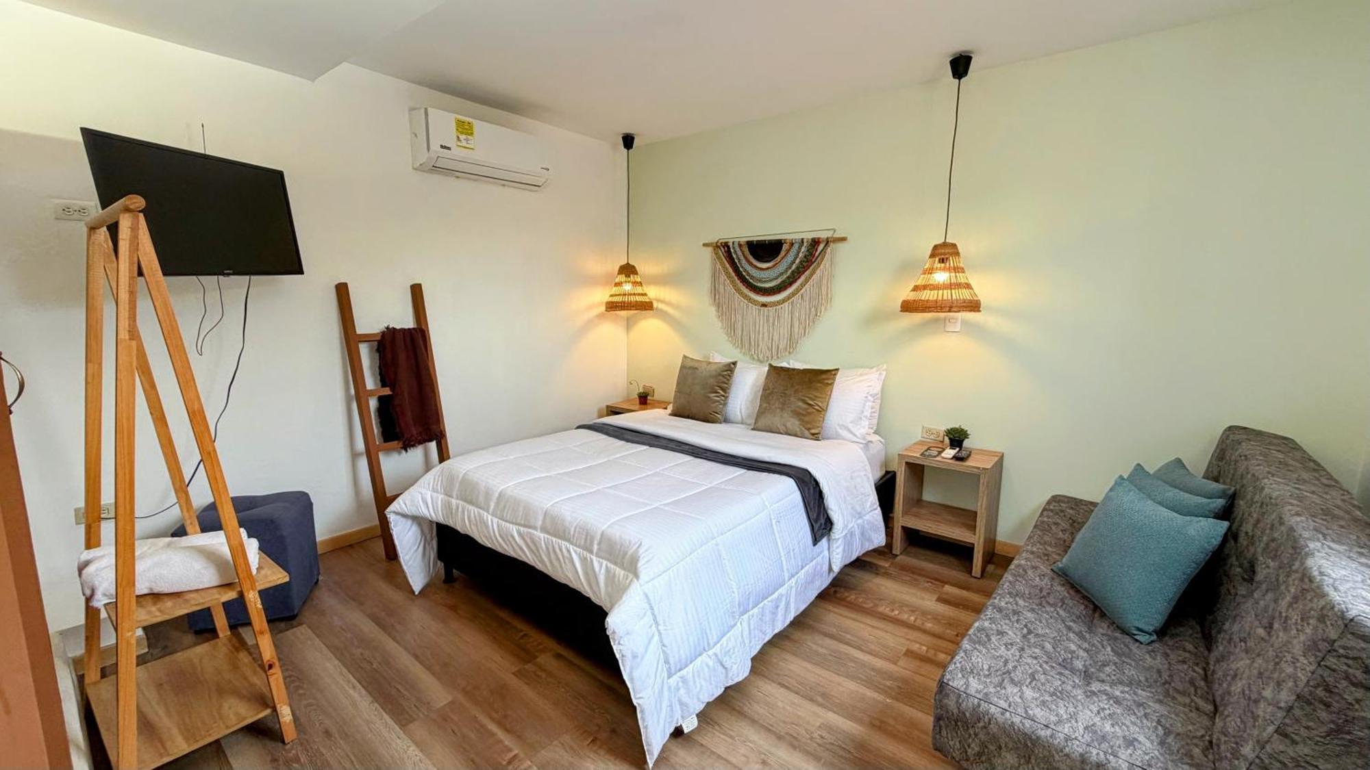 Standard Triple Room,1756857593:JPEG