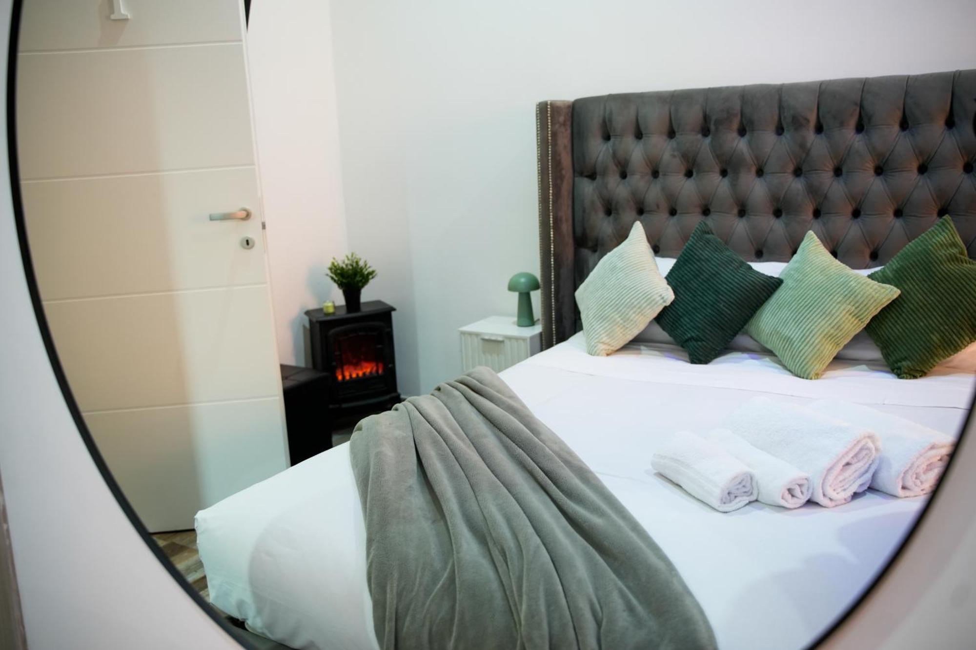 Queen Room Spa Bath
