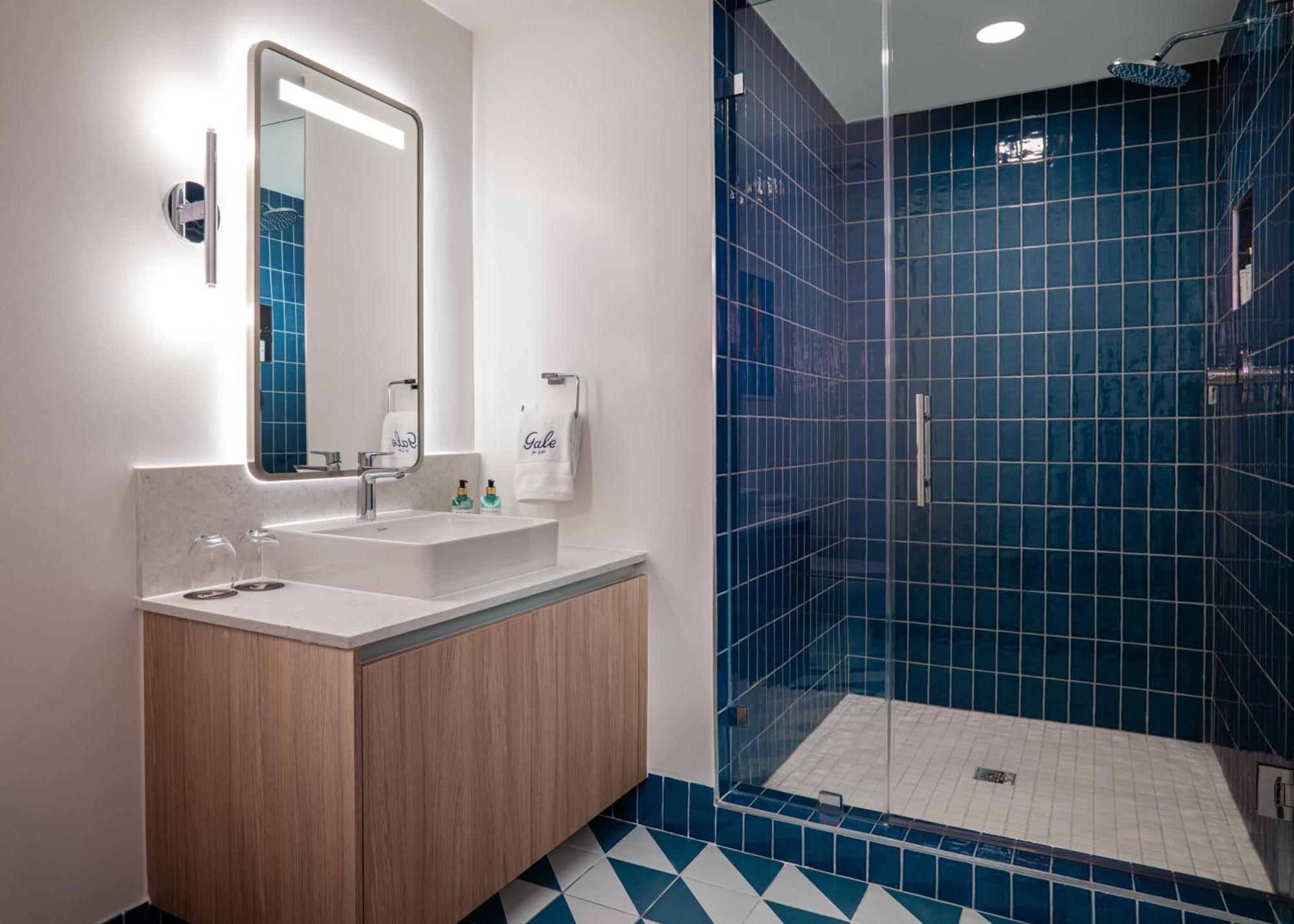 City view Two Bedroom Suite Three Beds