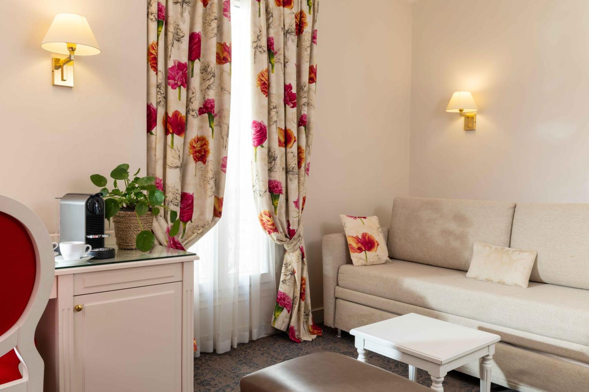 Junior Suite,1758265512:JPEG