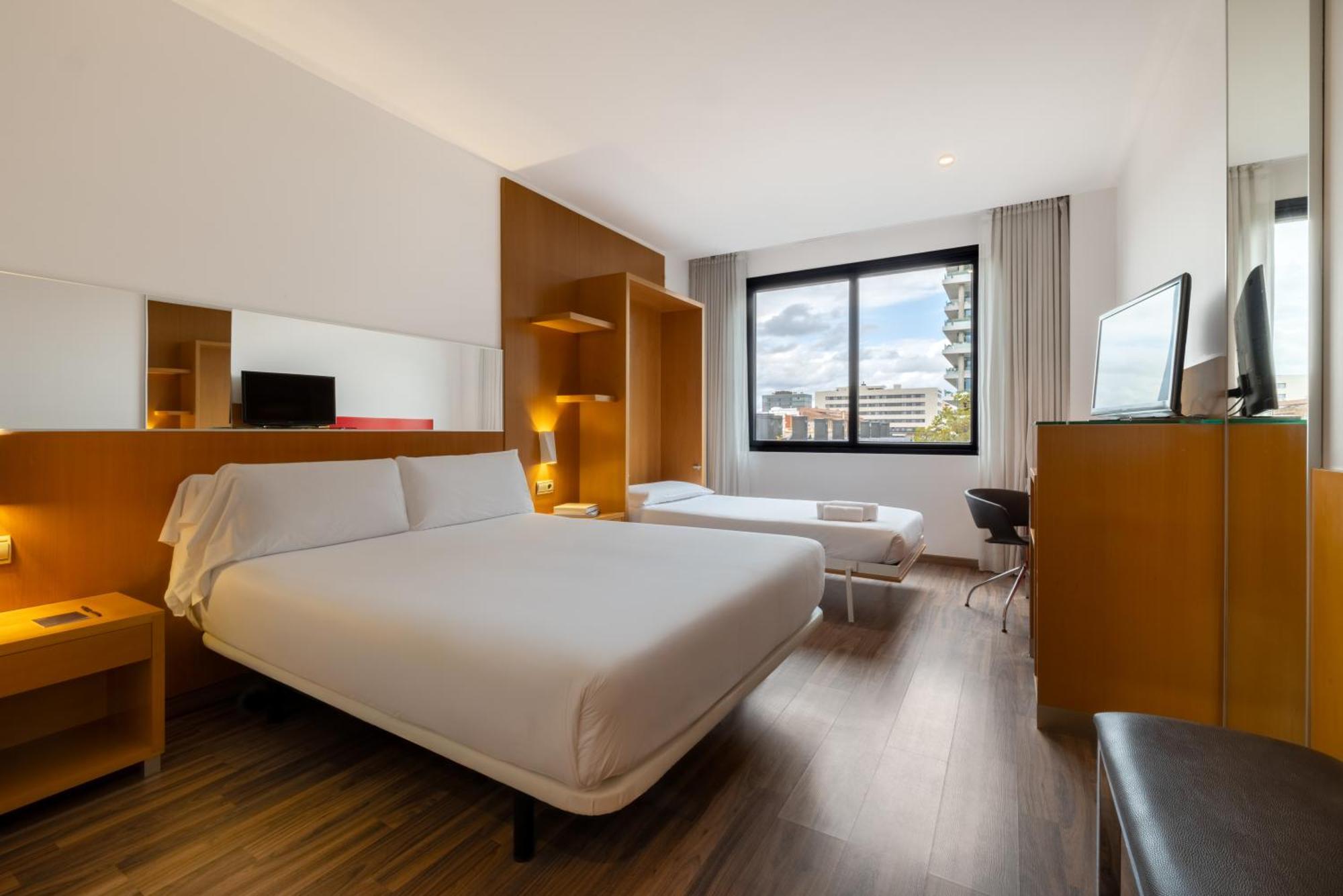 Triple Room,1758275113:JPEG