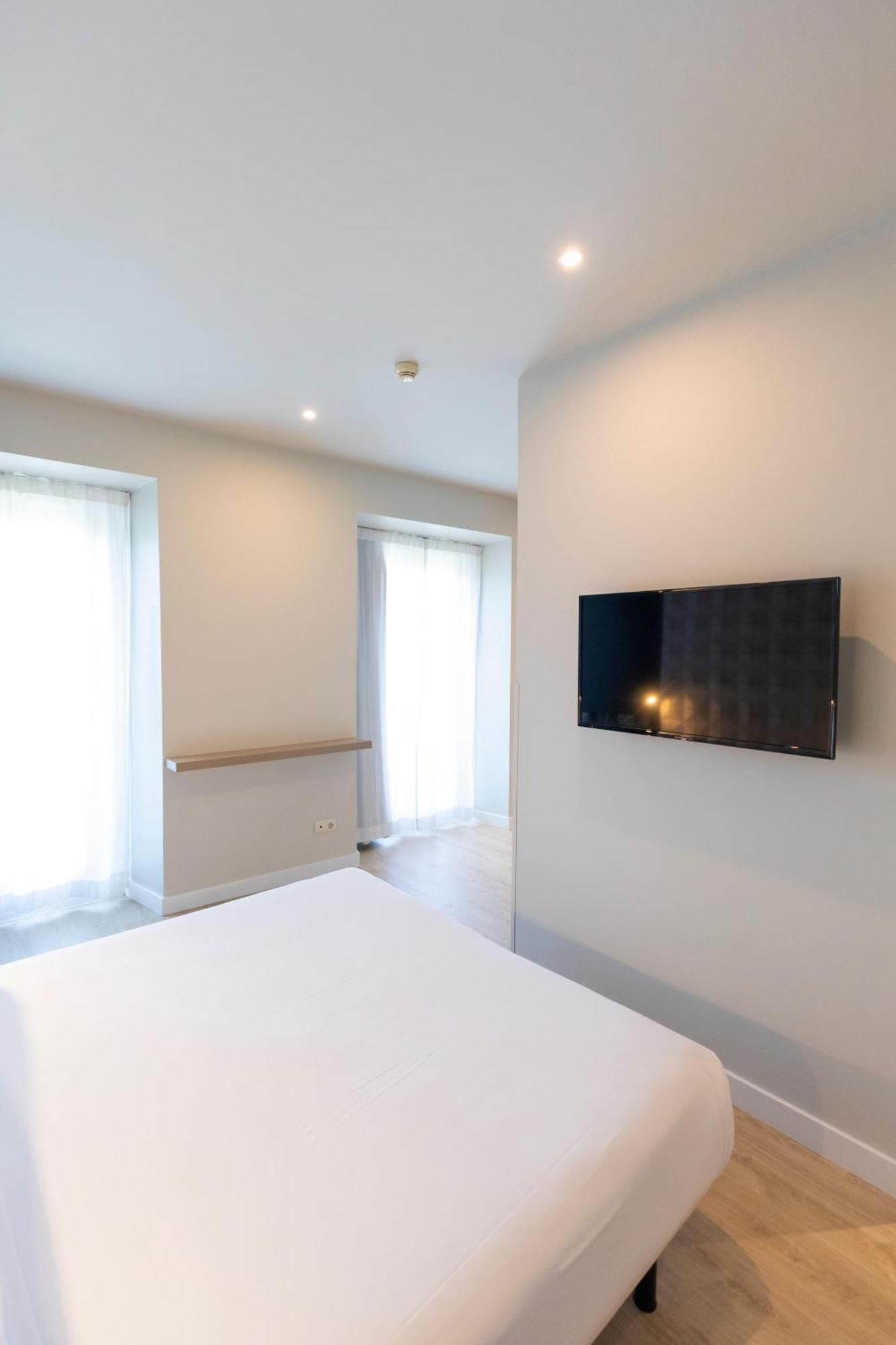 Superior Double or Twin Room,1758298965:JPEG
