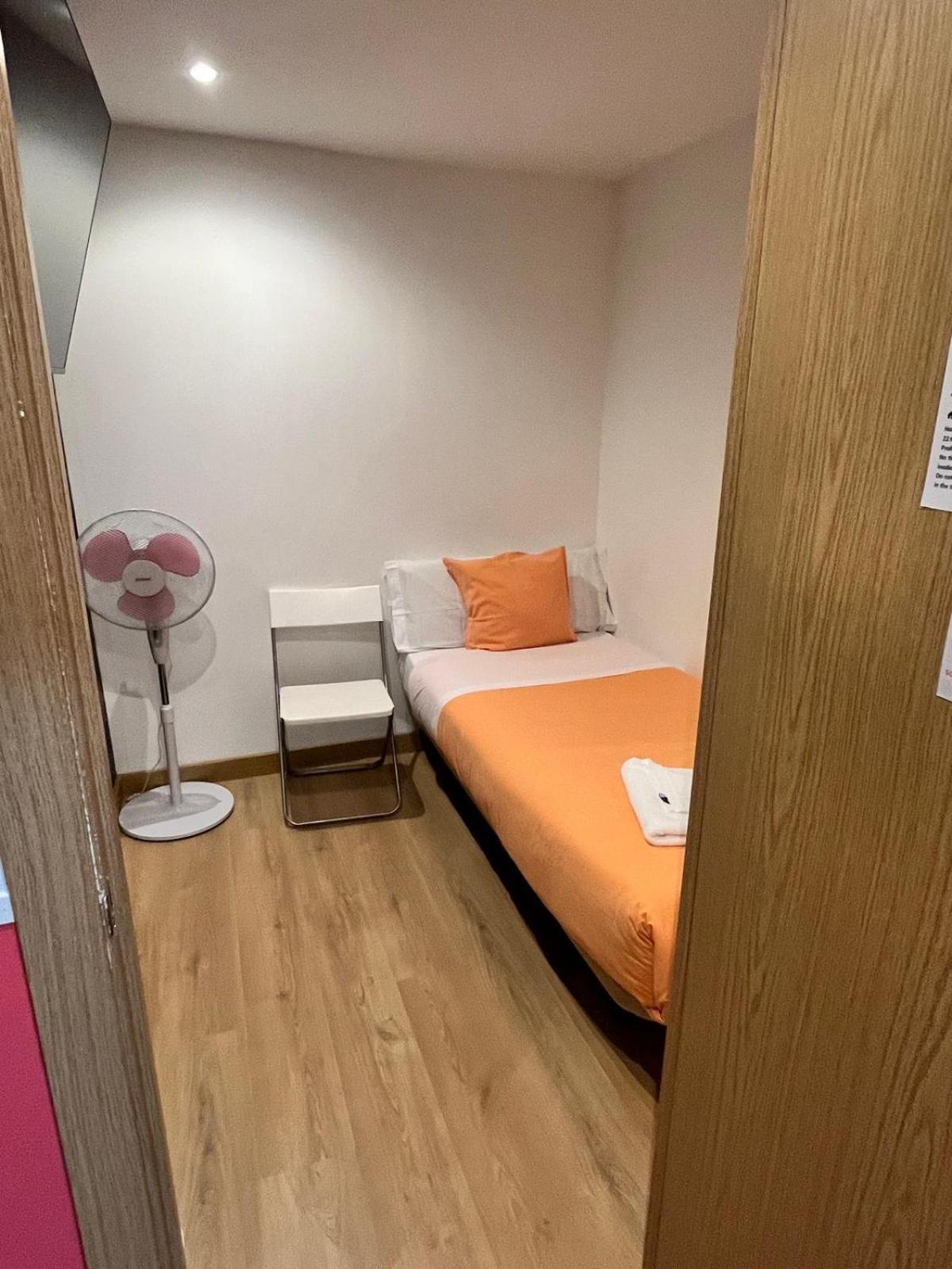 Budget Single Room