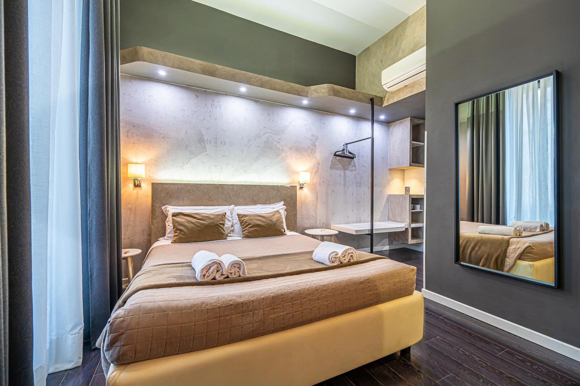 Luxury Double Room,1758348485:JPEG