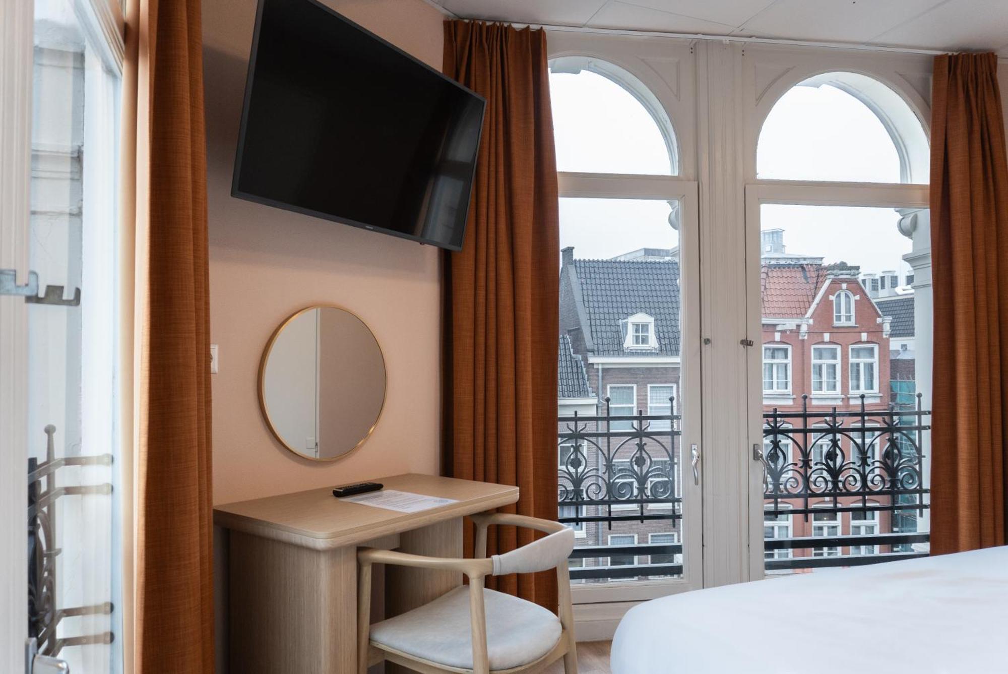 Superior Double Room,1758372896:JPEG