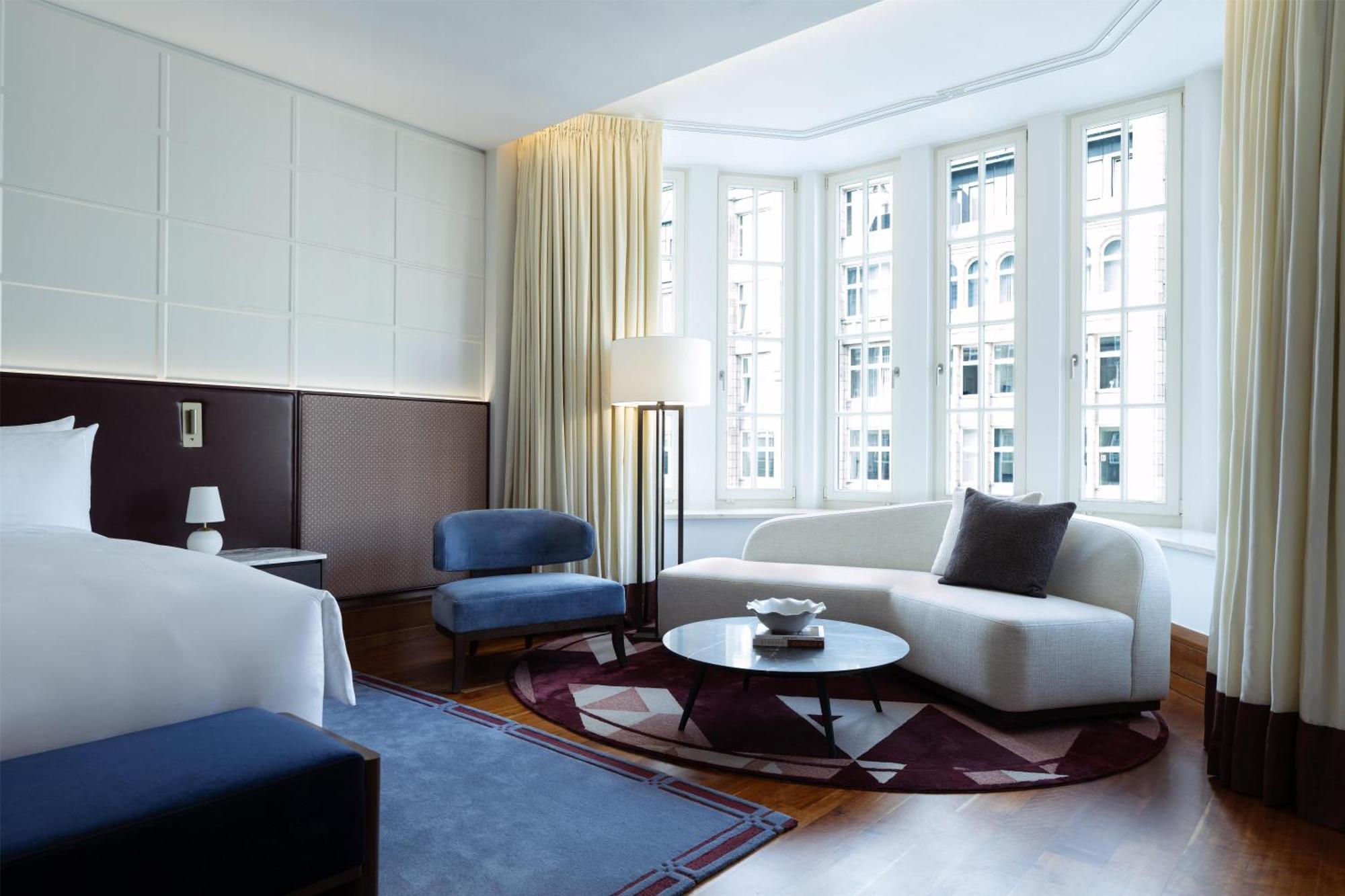 Executive One-Bedroom King Suite