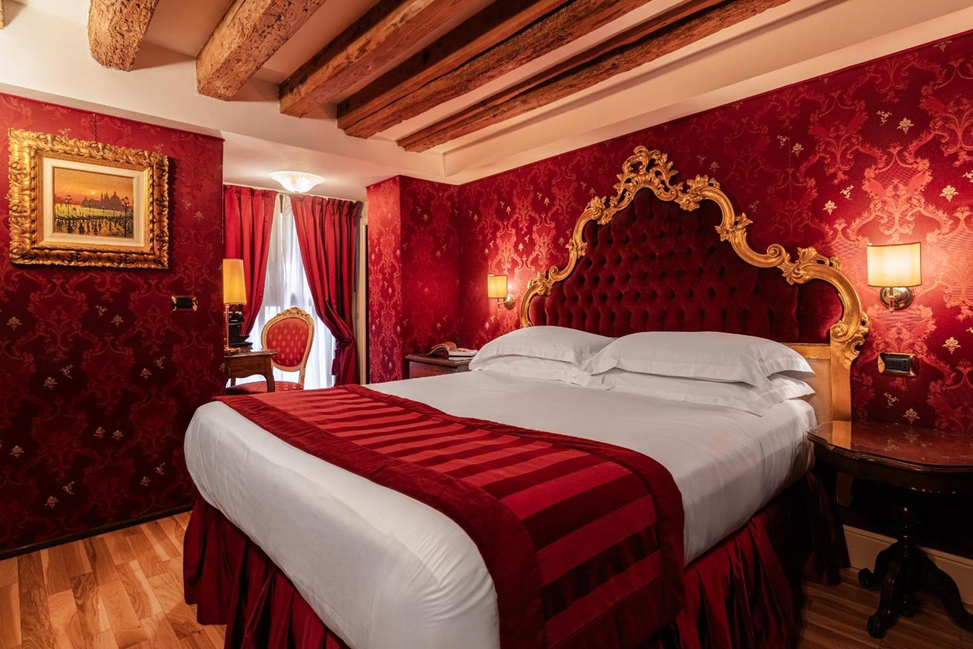 Standard Double or Twin Room,1758536832:JPEG