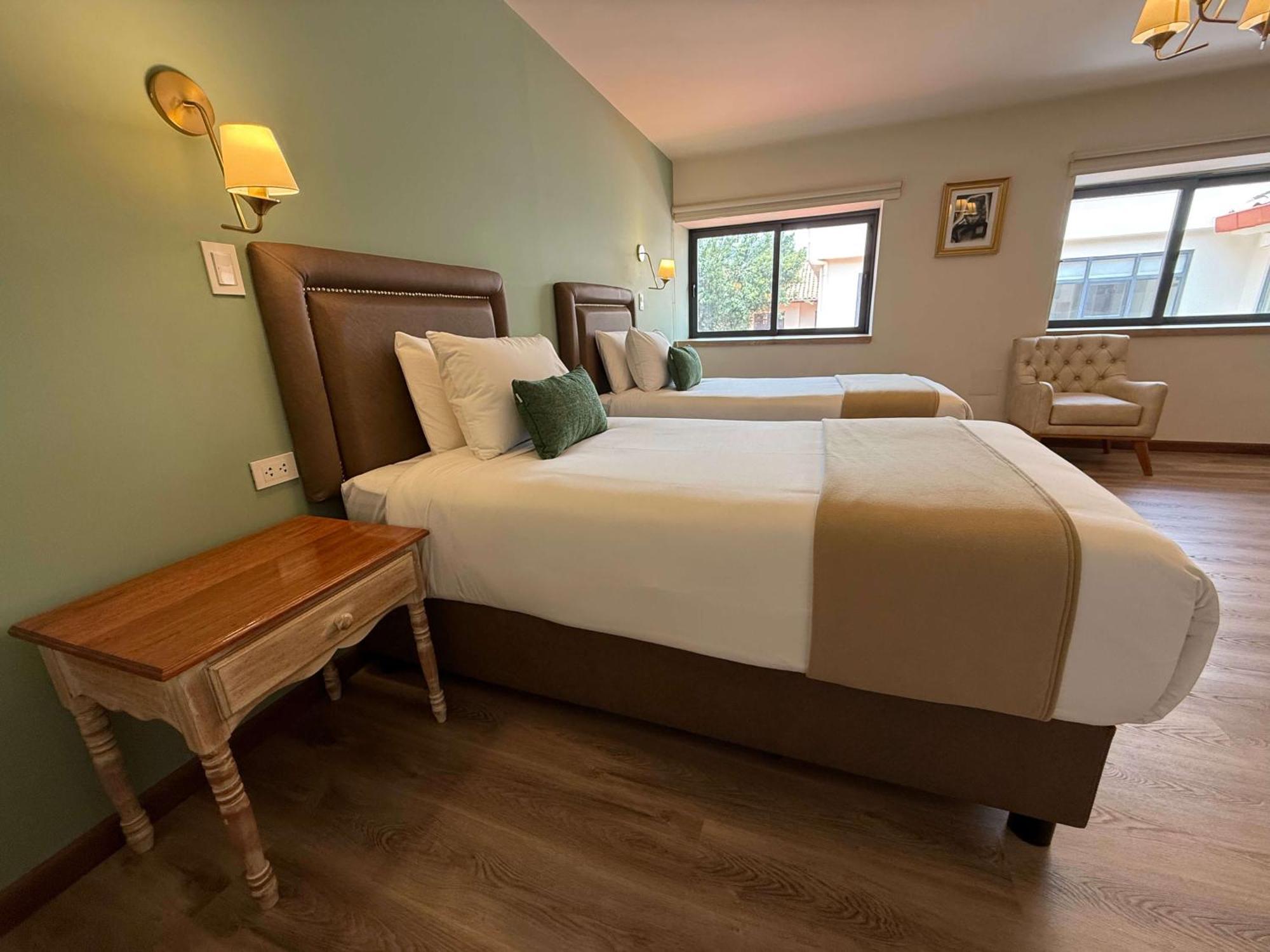 Quarto Deluxe com 2 Camas de Solteiro