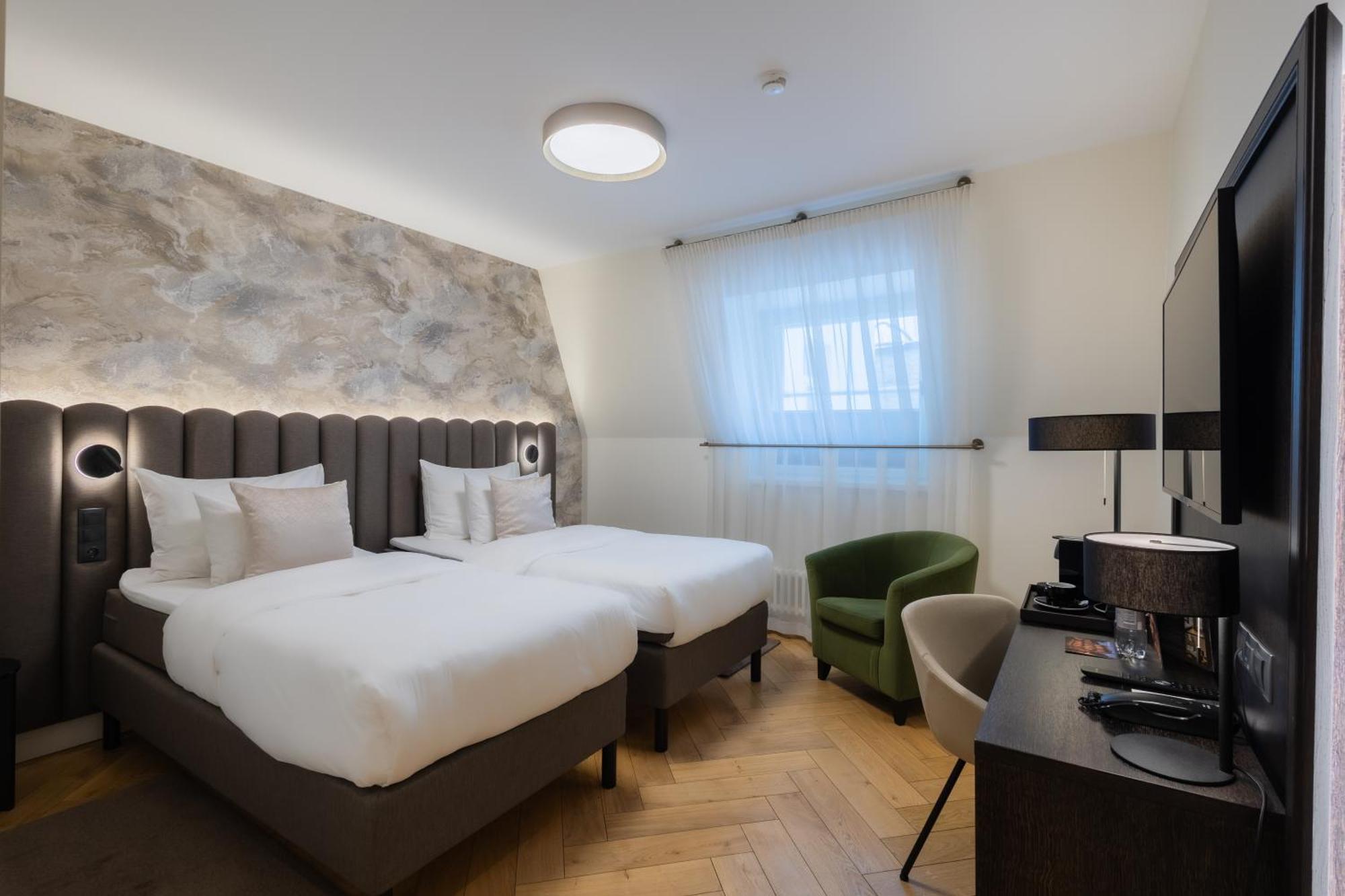 Classic Nunne Twin Room,1541486176:JPEG