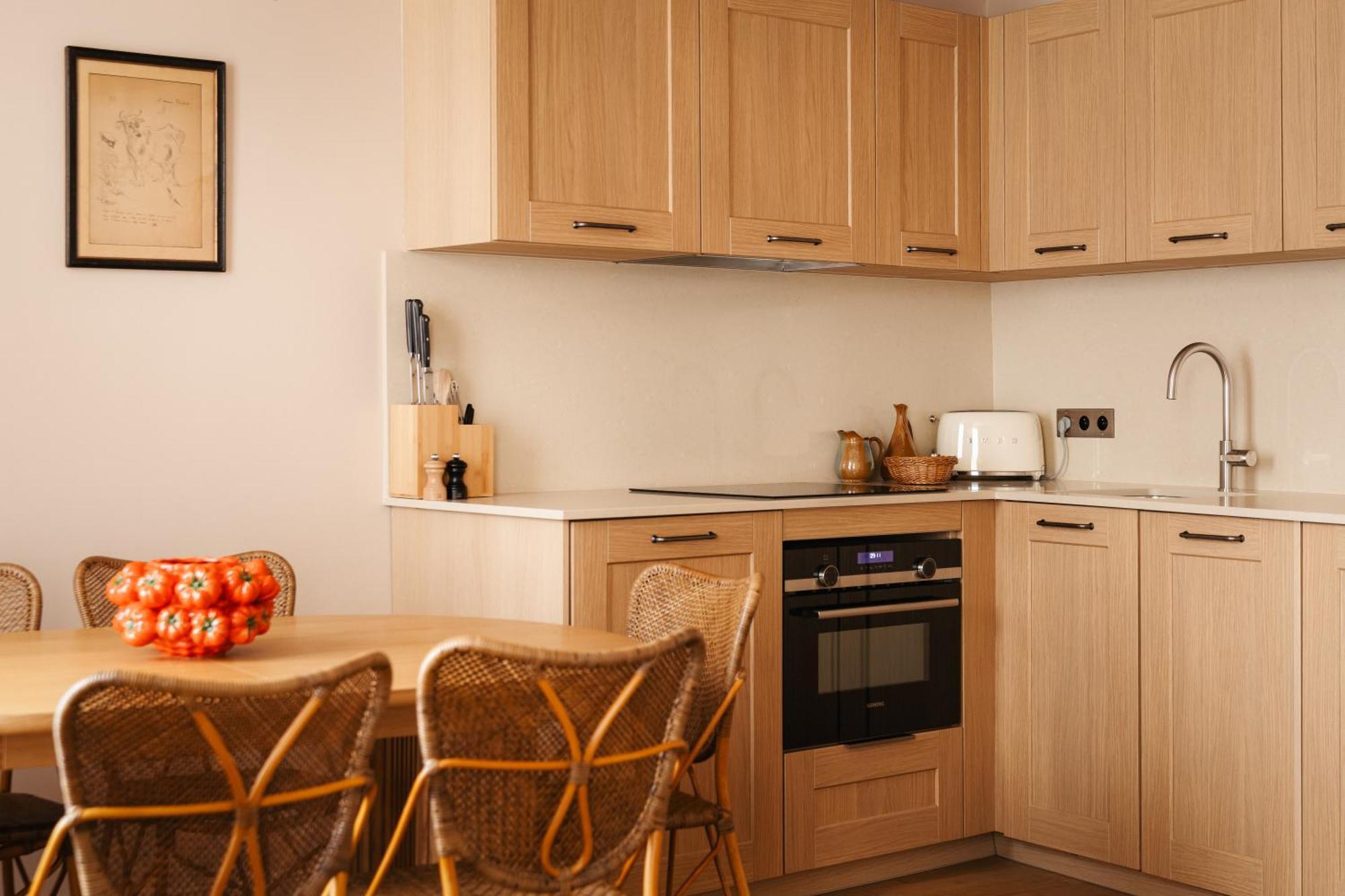 RENOIR Three-Bedroom Apartment