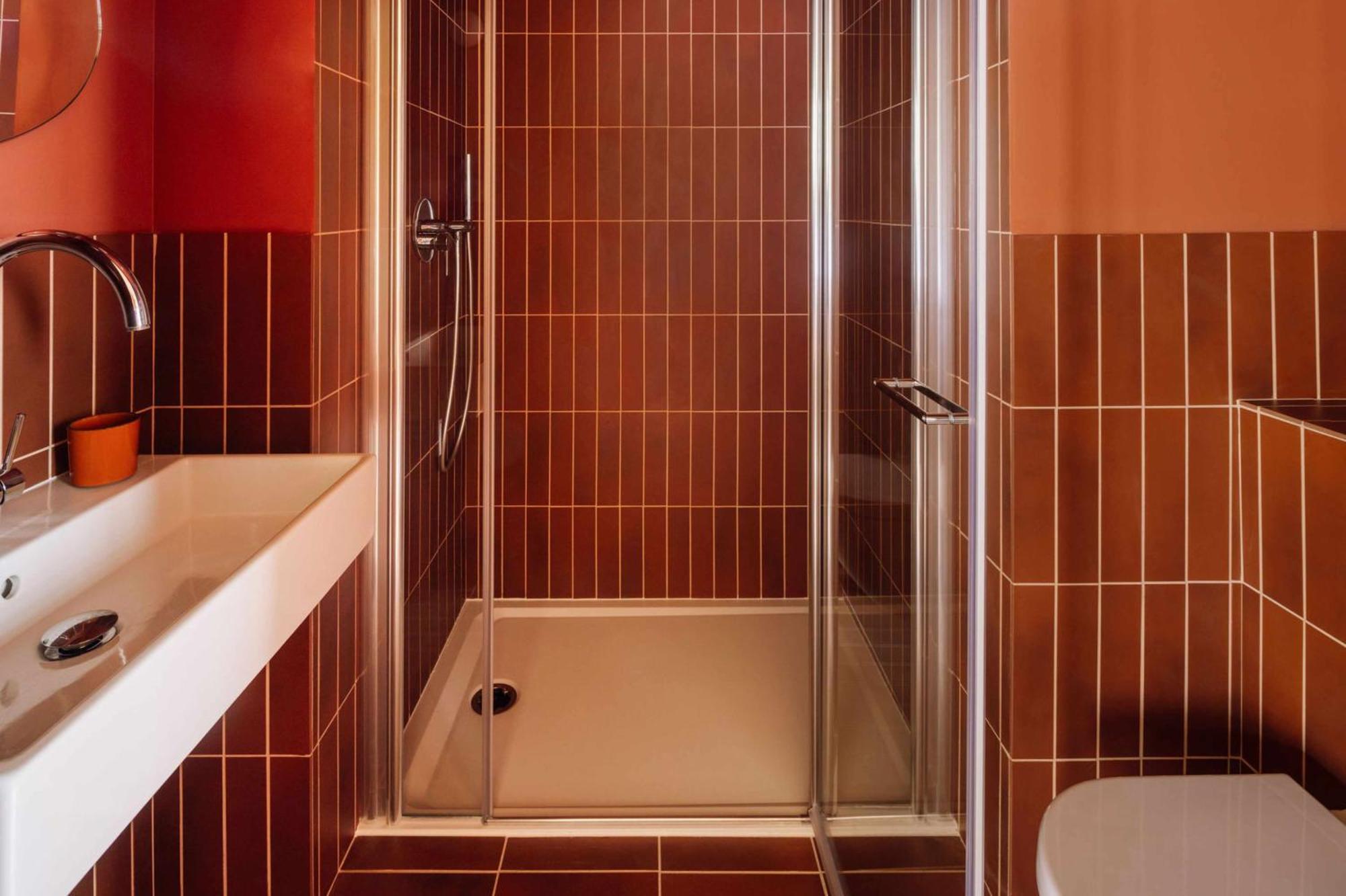 One Bedroom Open Plan Suite,1759874097:JPEG