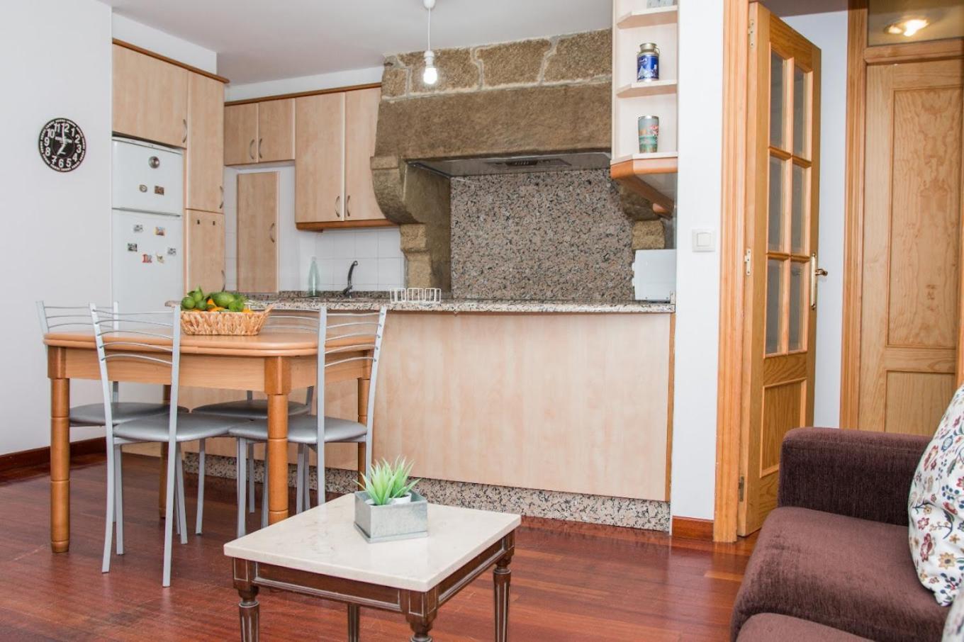 Habitación Individual Estándar con baño compartido