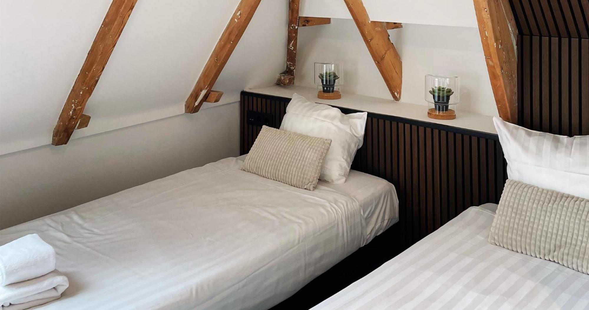 Twin Room Attic