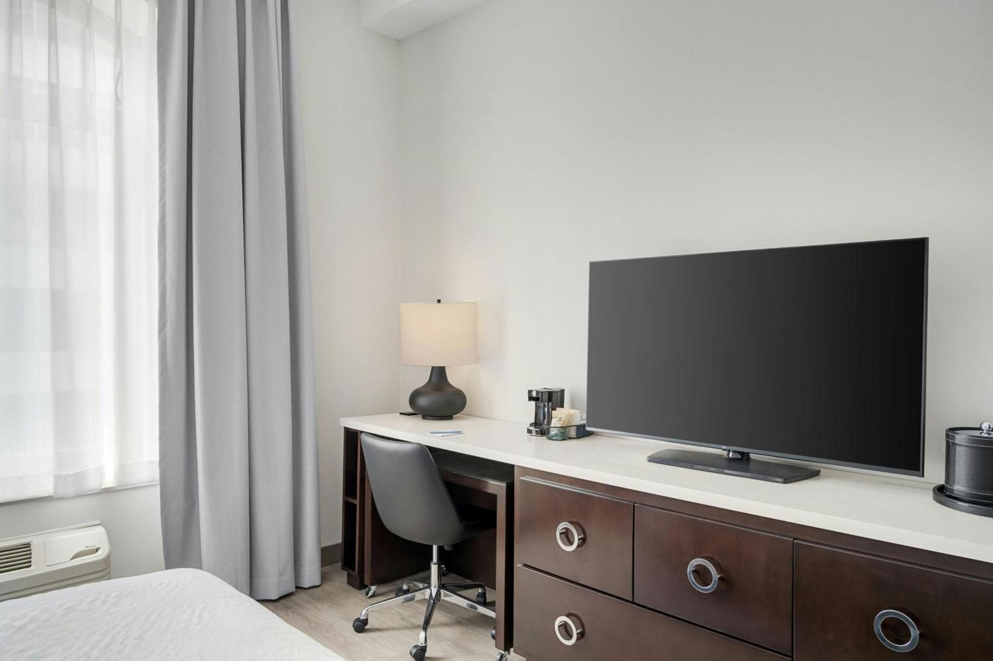 Habitación Doble - adaptada para personas con problemas de audición - cama extragrande