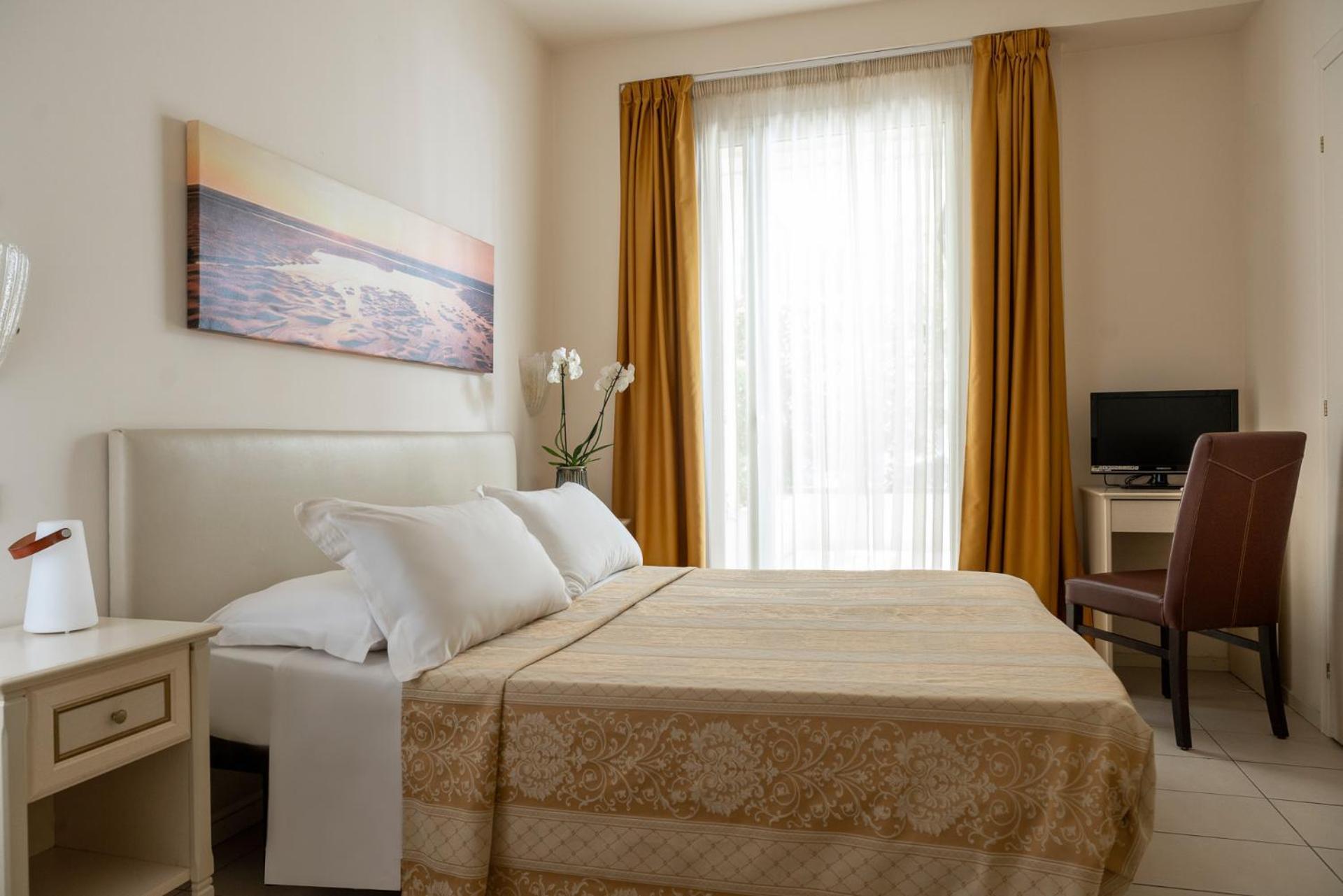 Economy Double or Twin Room