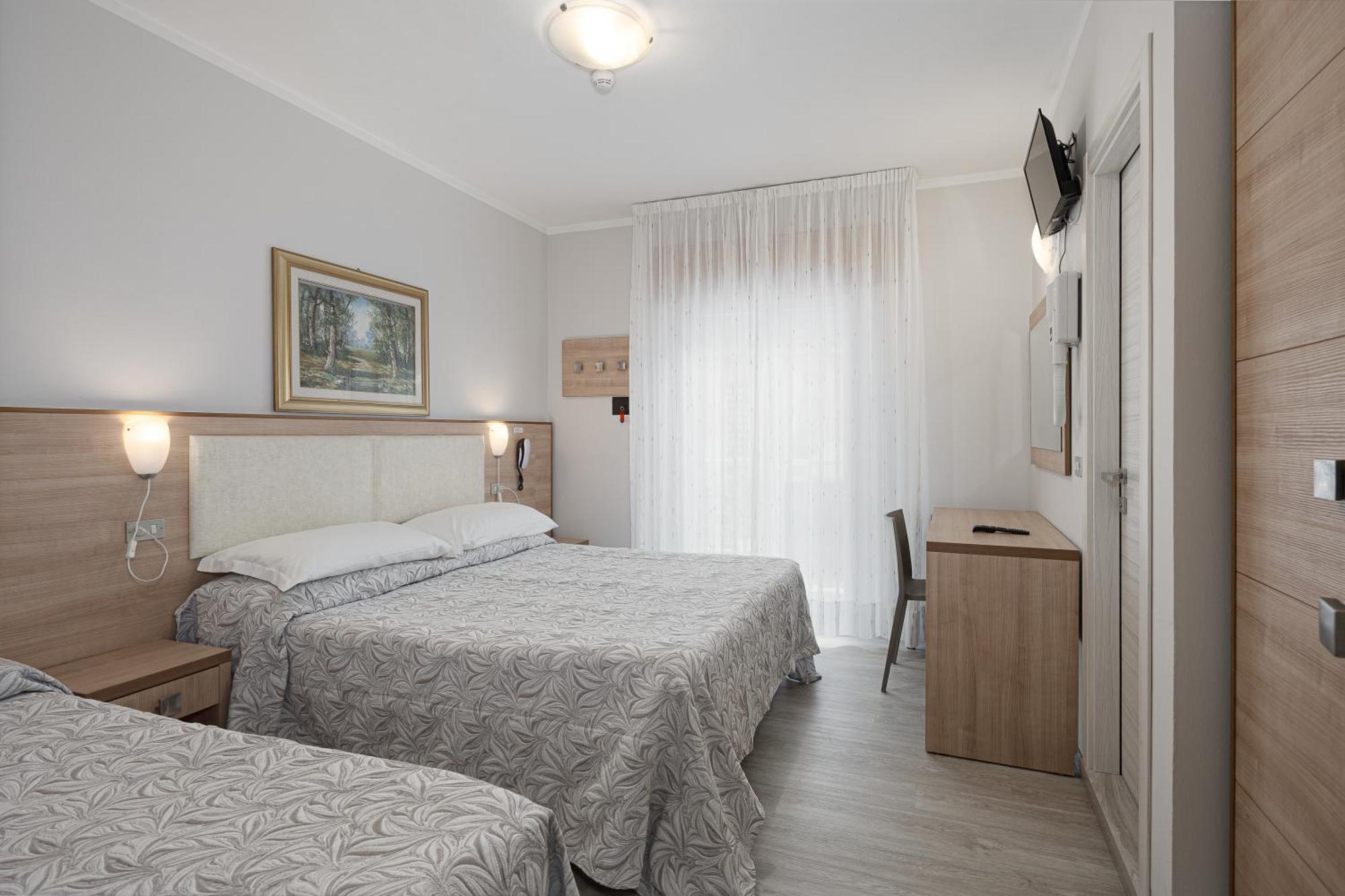 Triple Room,1765343288:JPEG