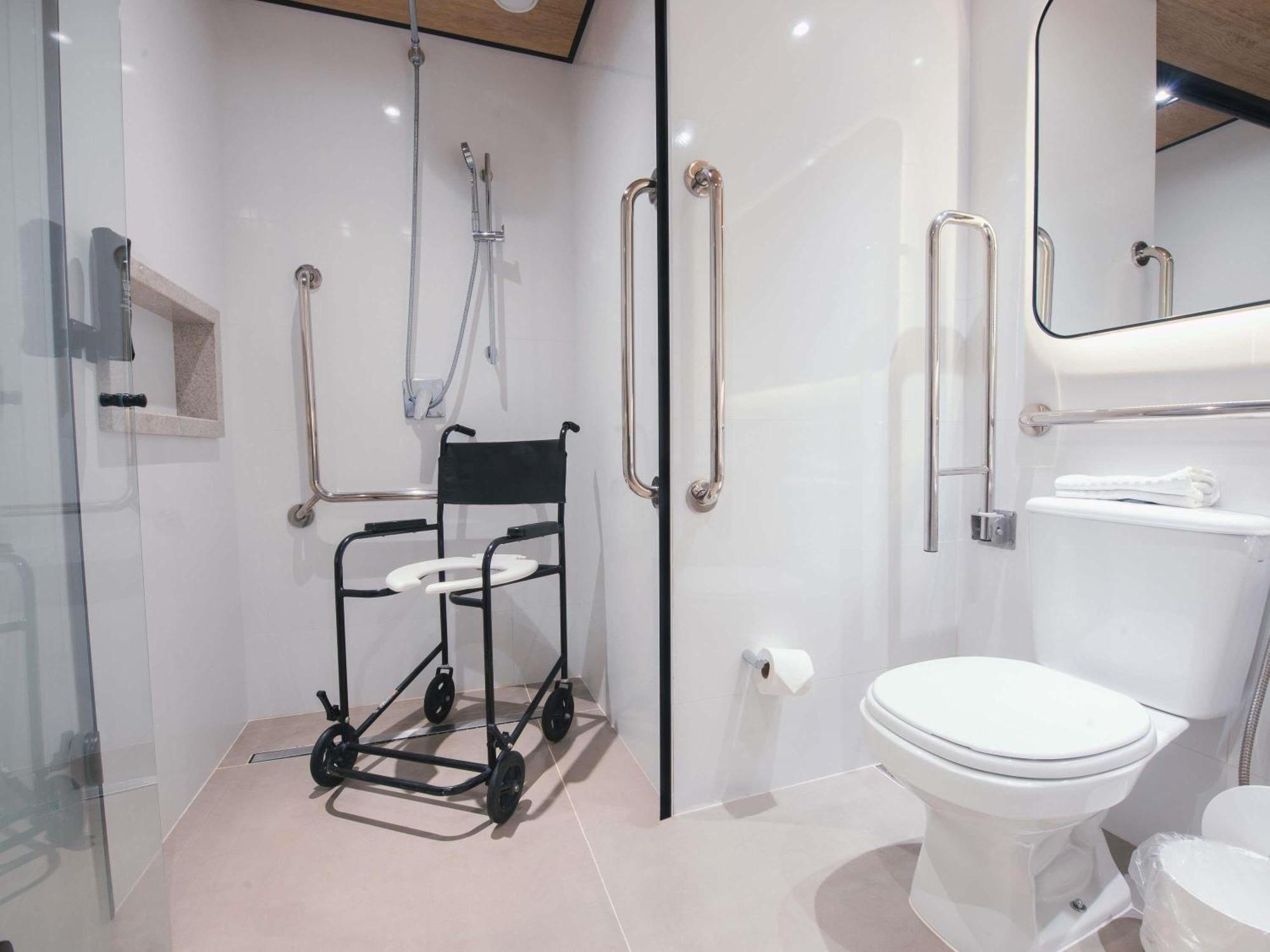 Adapted Standard Double Room