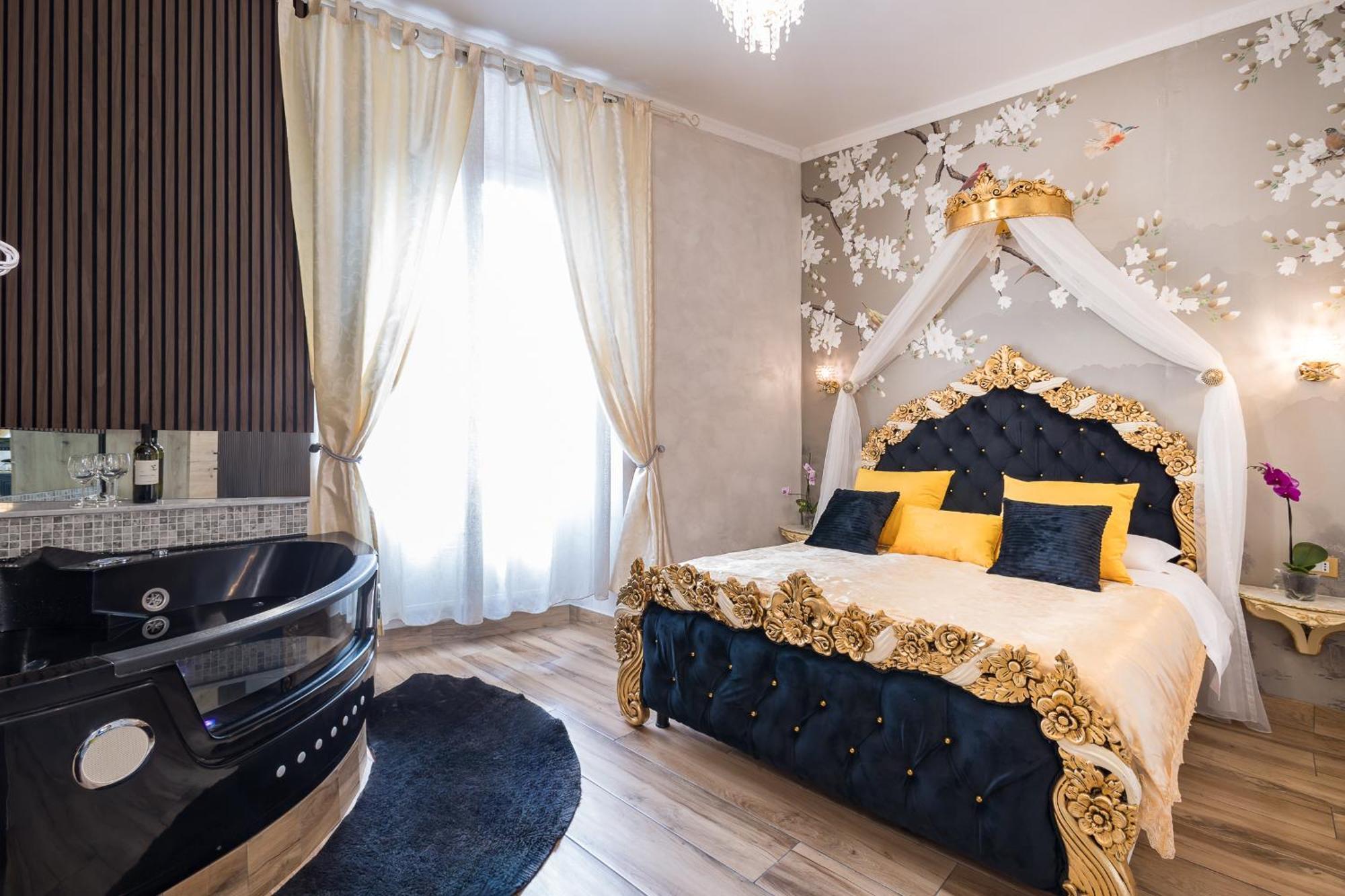 Deluxe Double Room Bath