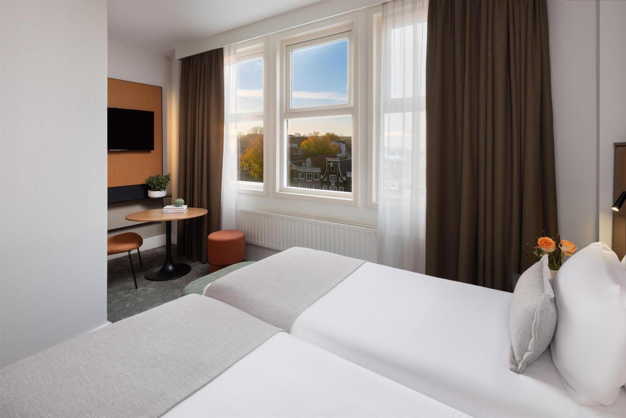 Small Standard Room Canal View