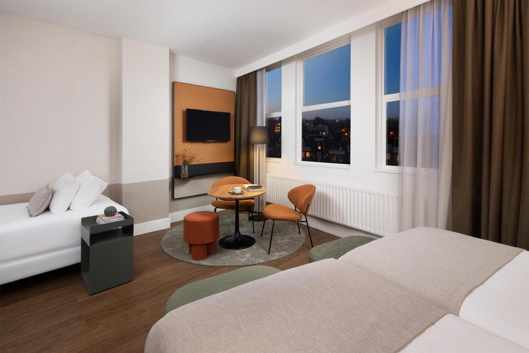 Standard Triple Room City View
